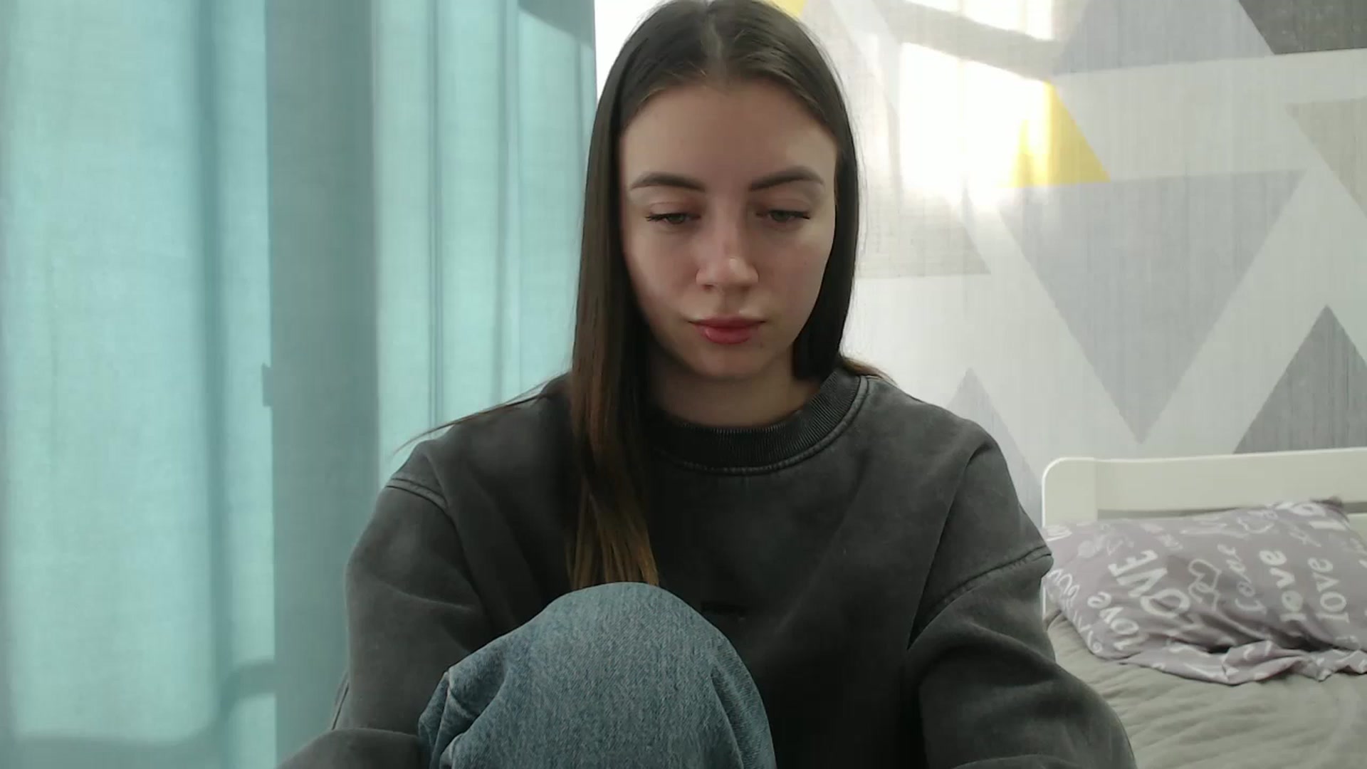 Gallery image thumbnail from Sulfate0's myfreecams stream on, 02/01/2026, 12:25 image 9 of 20