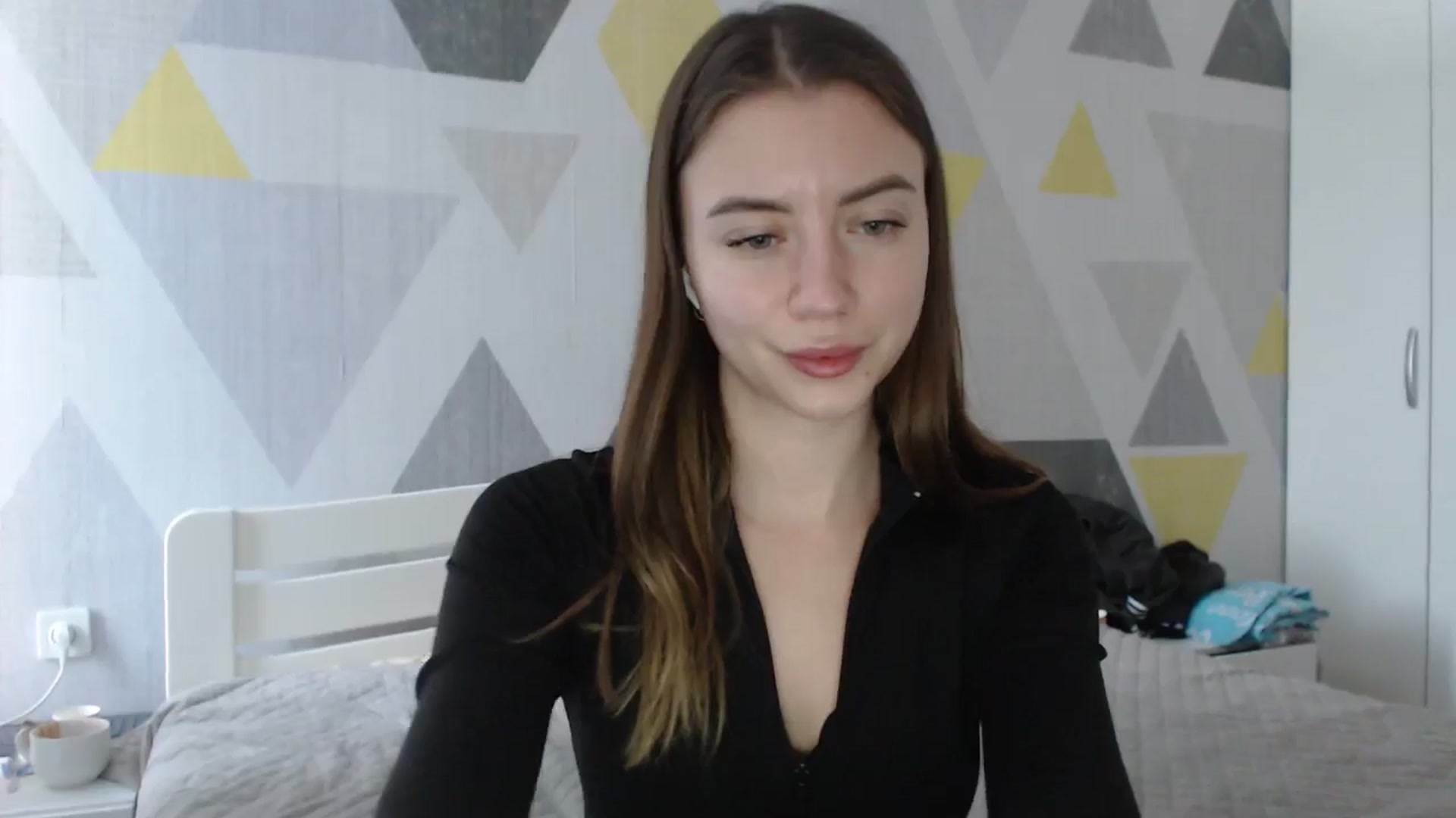 Gallery image thumbnail from Sulfate0's myfreecams stream on, 02/03/2026, 13:51 image 15 of 20