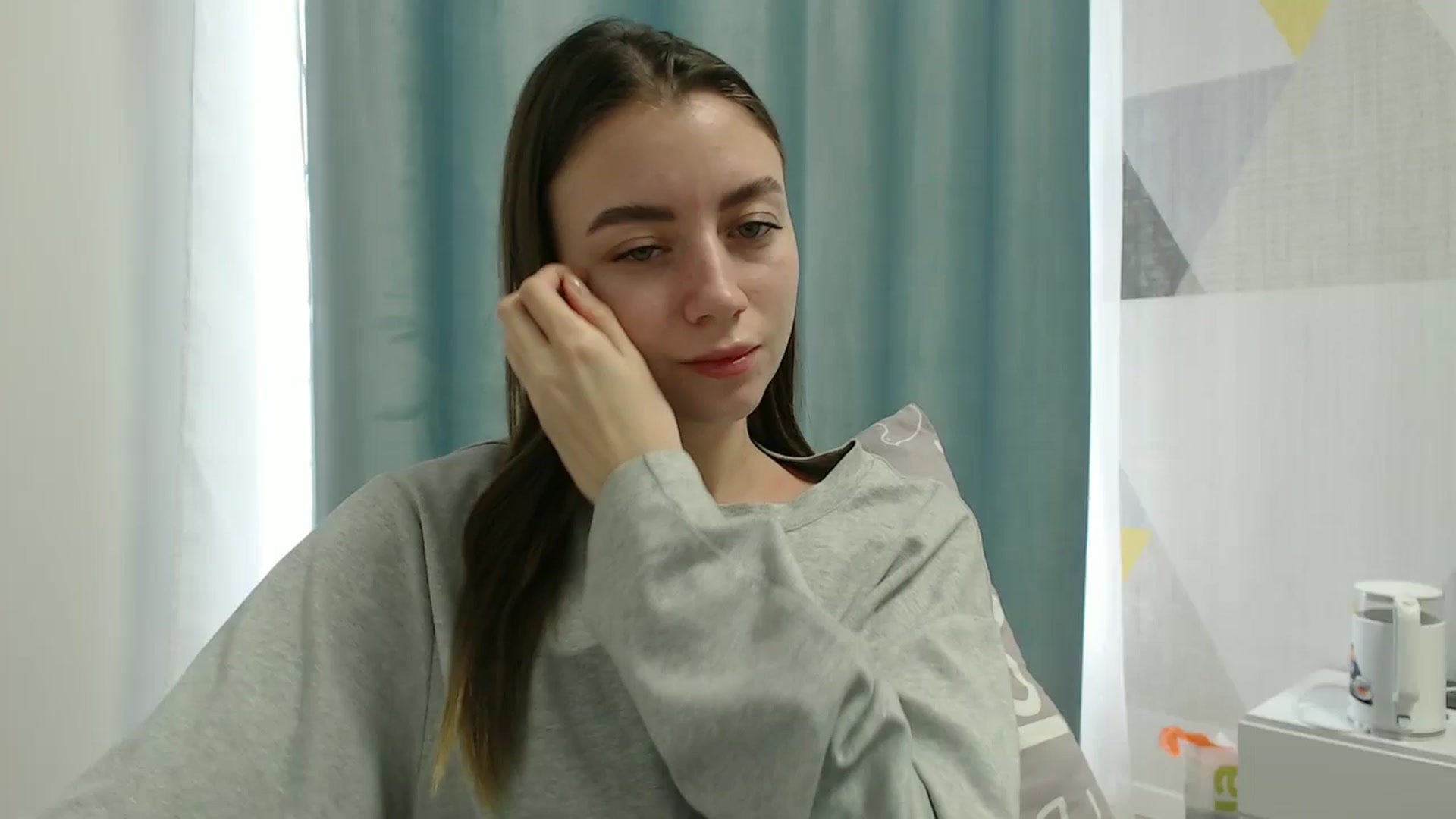 Gallery image thumbnail from Sulfate0's myfreecams stream on, 02/04/2026, 10:19 image 17 of 20