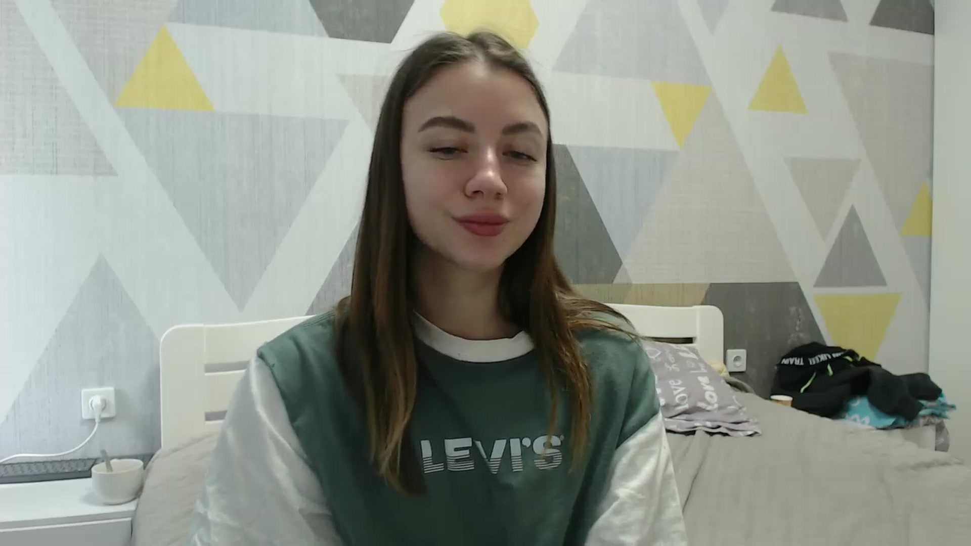 Gallery image thumbnail from Sulfate0's myfreecams stream on, 02/05/2026, 11:13 image 5 of 20