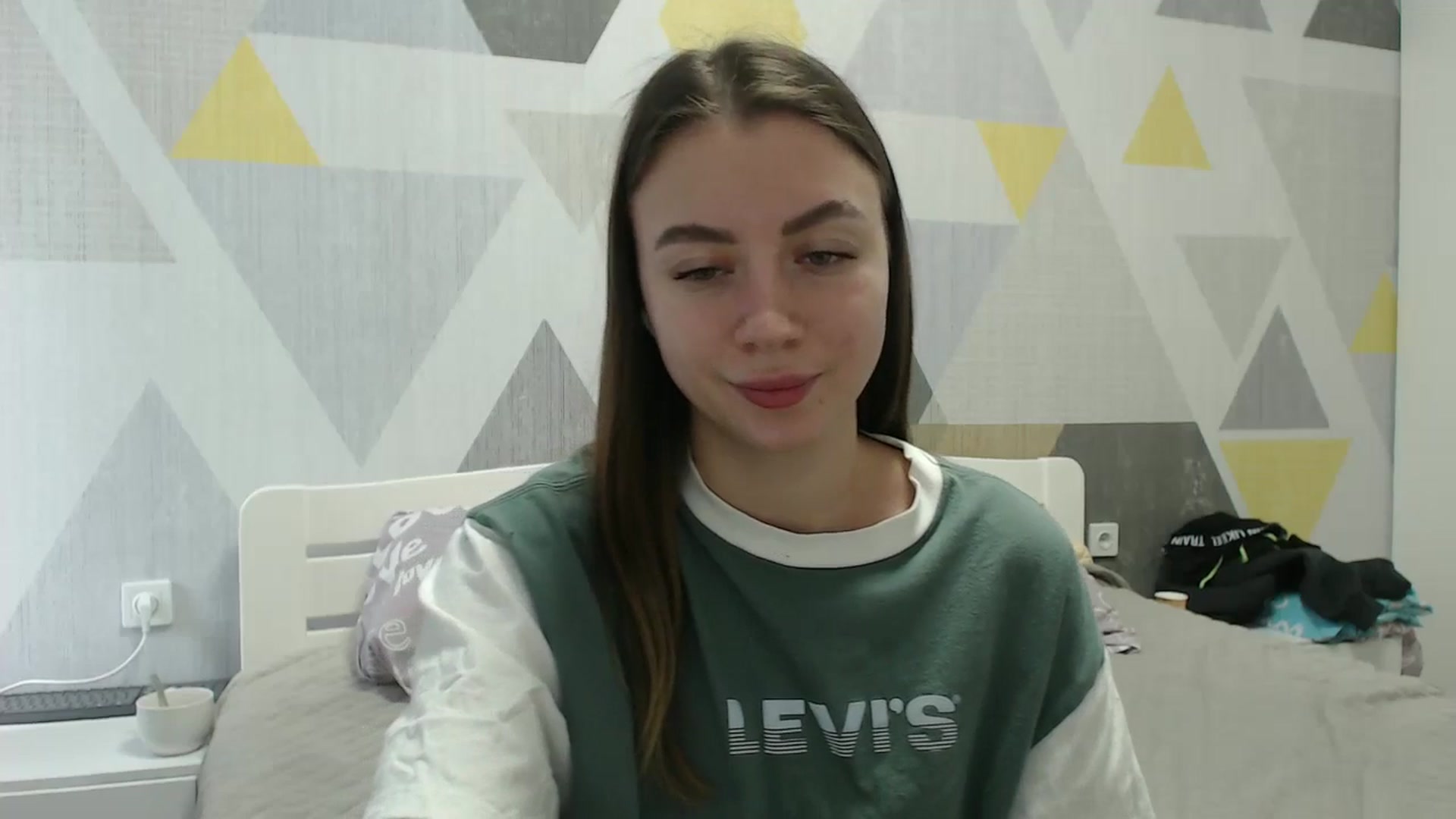 Gallery image thumbnail from Sulfate0's myfreecams stream on, 02/05/2026, 11:13 image 12 of 20