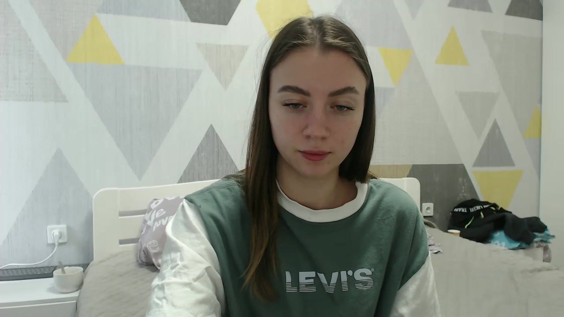 Gallery image thumbnail from Sulfate0's myfreecams stream on, 02/05/2026, 11:13 image 19 of 20