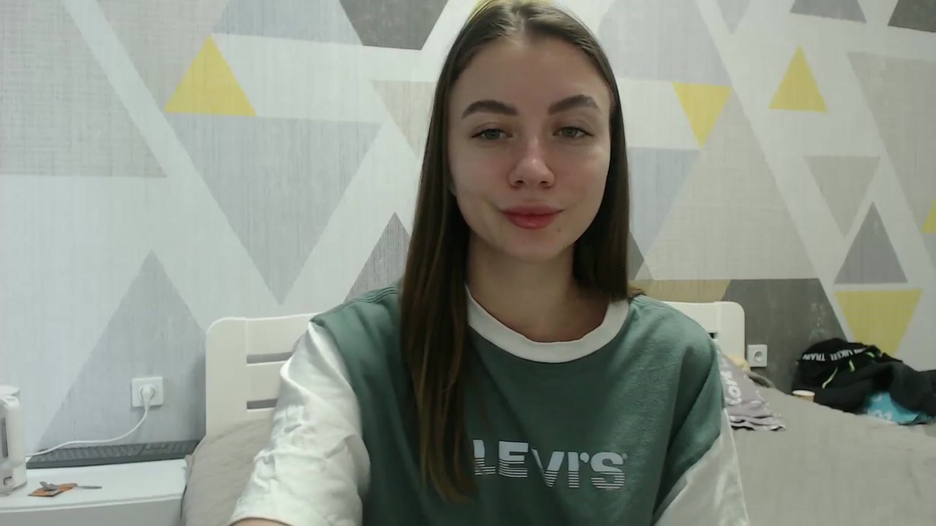 Gallery image thumbnail from Sulfate0's myfreecams stream on, 02/05/2026, 11:56 image 19 of 20