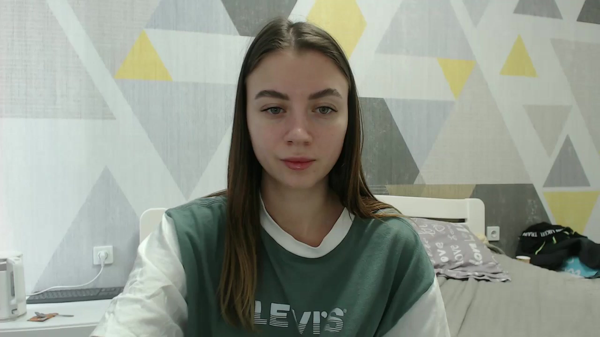 Gallery image thumbnail from Sulfate0's myfreecams stream on, 02/05/2026, 13:13 image 9 of 20