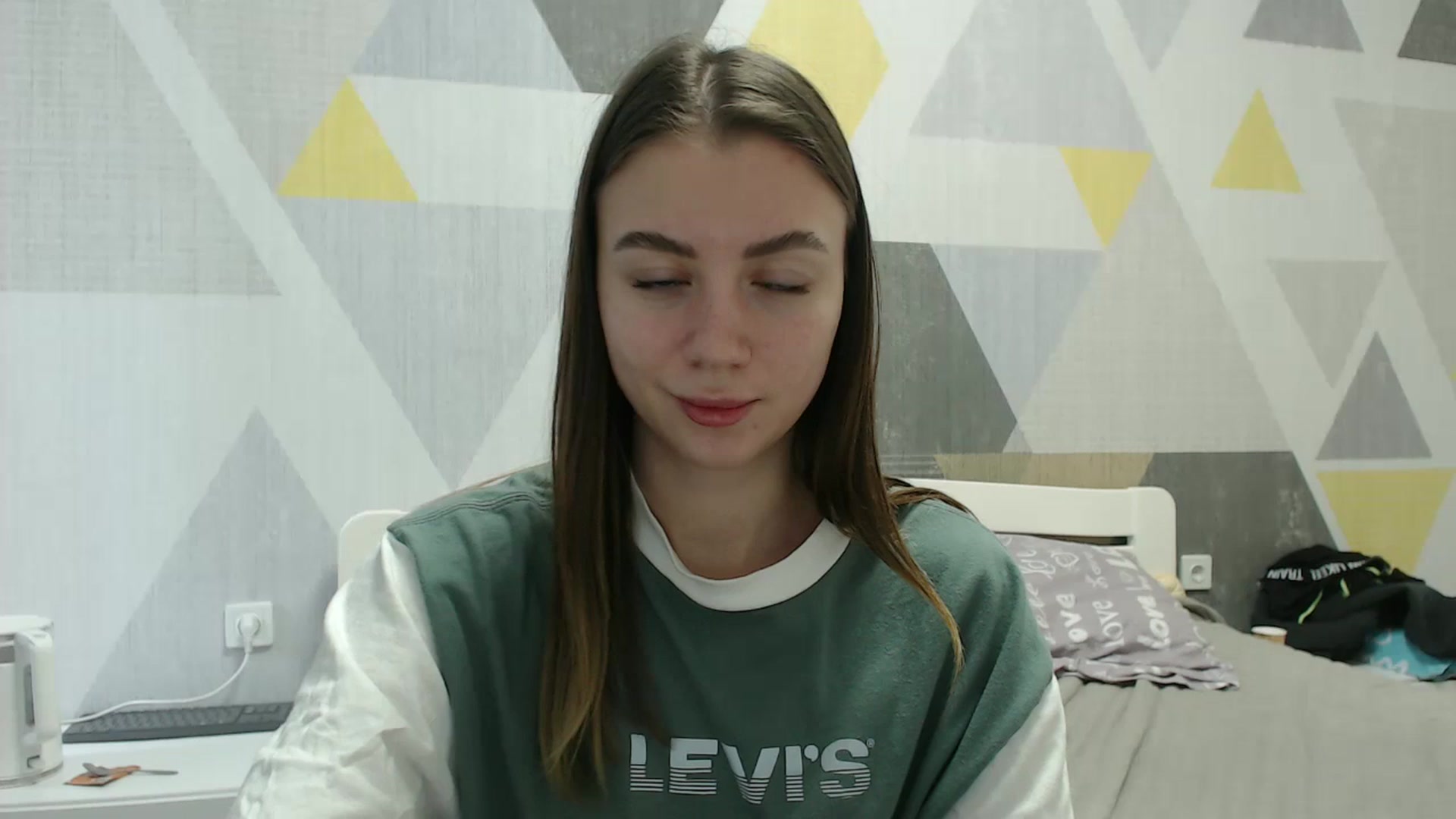 Gallery image thumbnail from Sulfate0's myfreecams stream on, 02/05/2026, 13:13 image 16 of 20