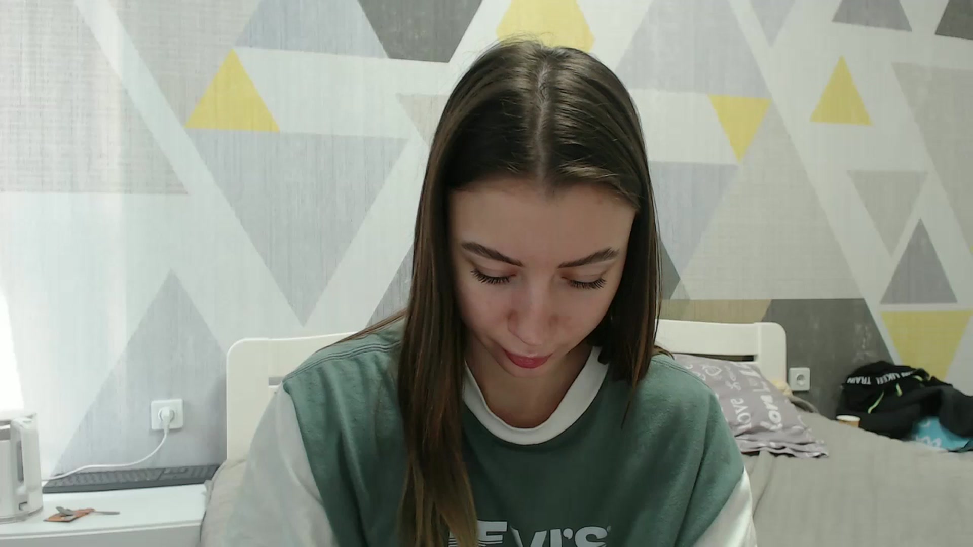 Gallery image thumbnail from Sulfate0's myfreecams stream on, 02/05/2026, 13:13 image 11 of 20