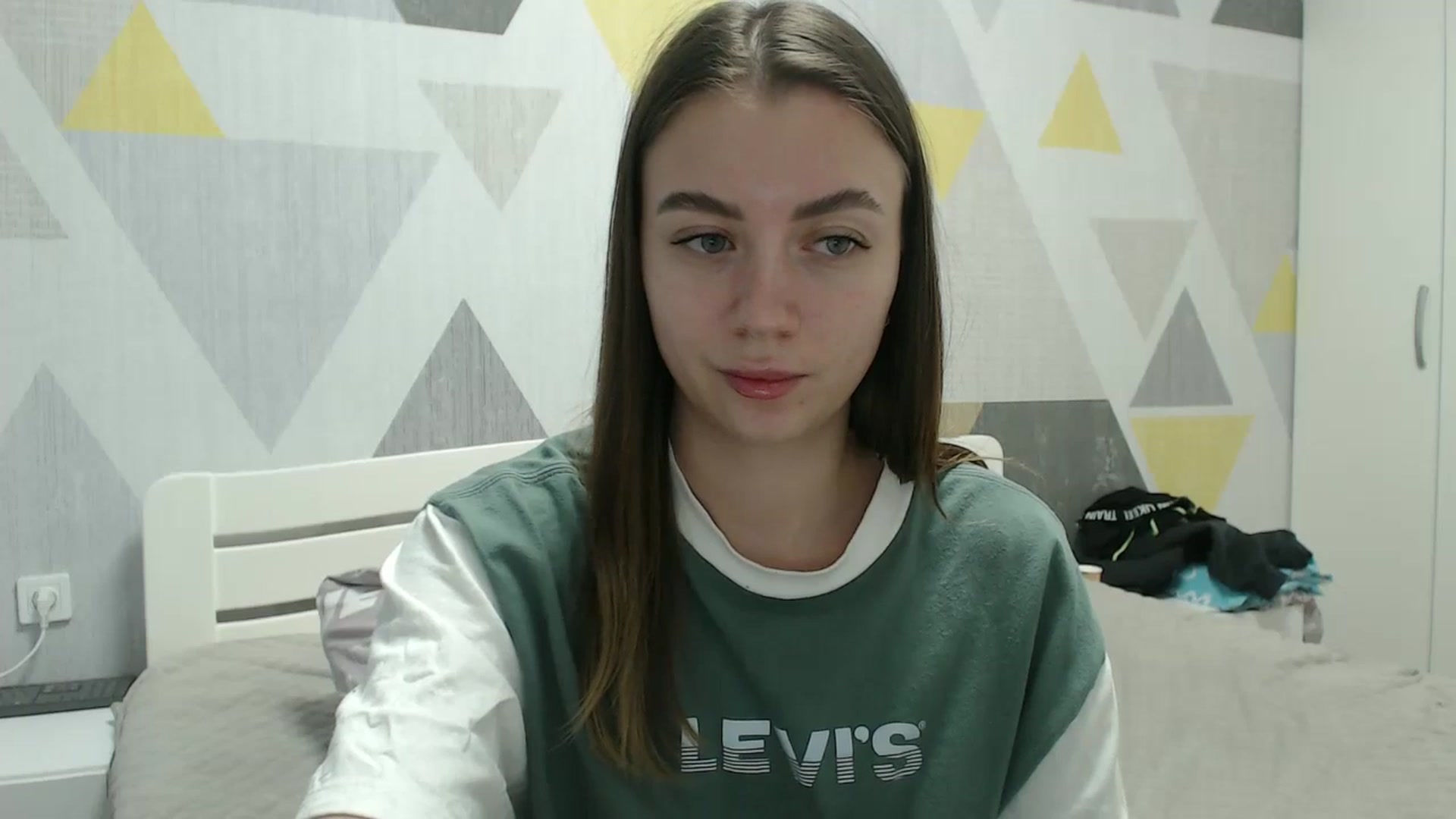 Gallery image thumbnail from Sulfate0's myfreecams stream on, 02/05/2026, 14:19 image 14 of 20