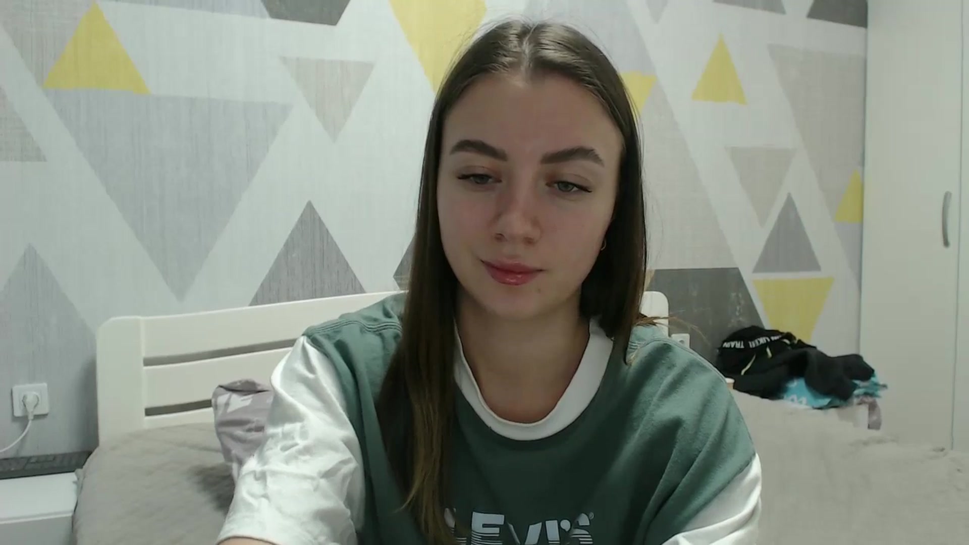 Gallery image thumbnail from Sulfate0's myfreecams stream on, 02/05/2026, 14:19 image 12 of 20