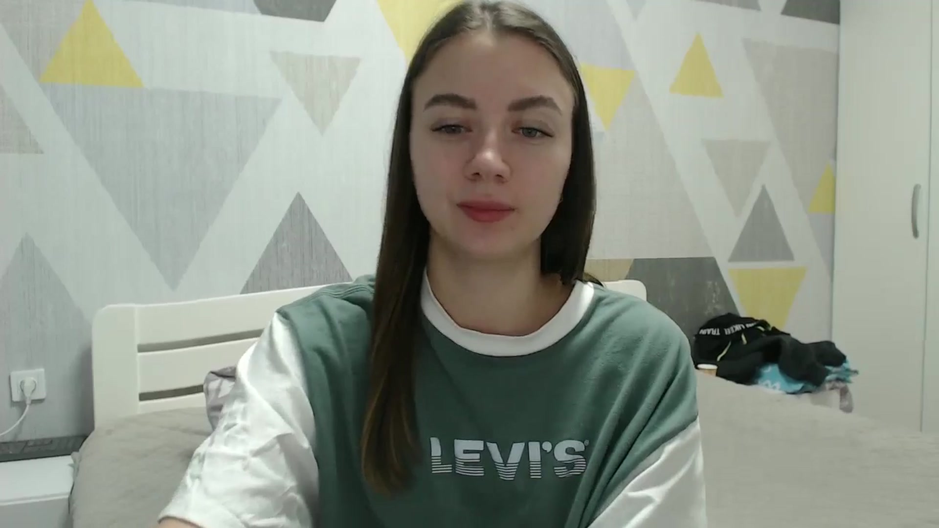 Gallery image thumbnail from Sulfate0's myfreecams stream on, 02/05/2026, 14:56 image 18 of 20