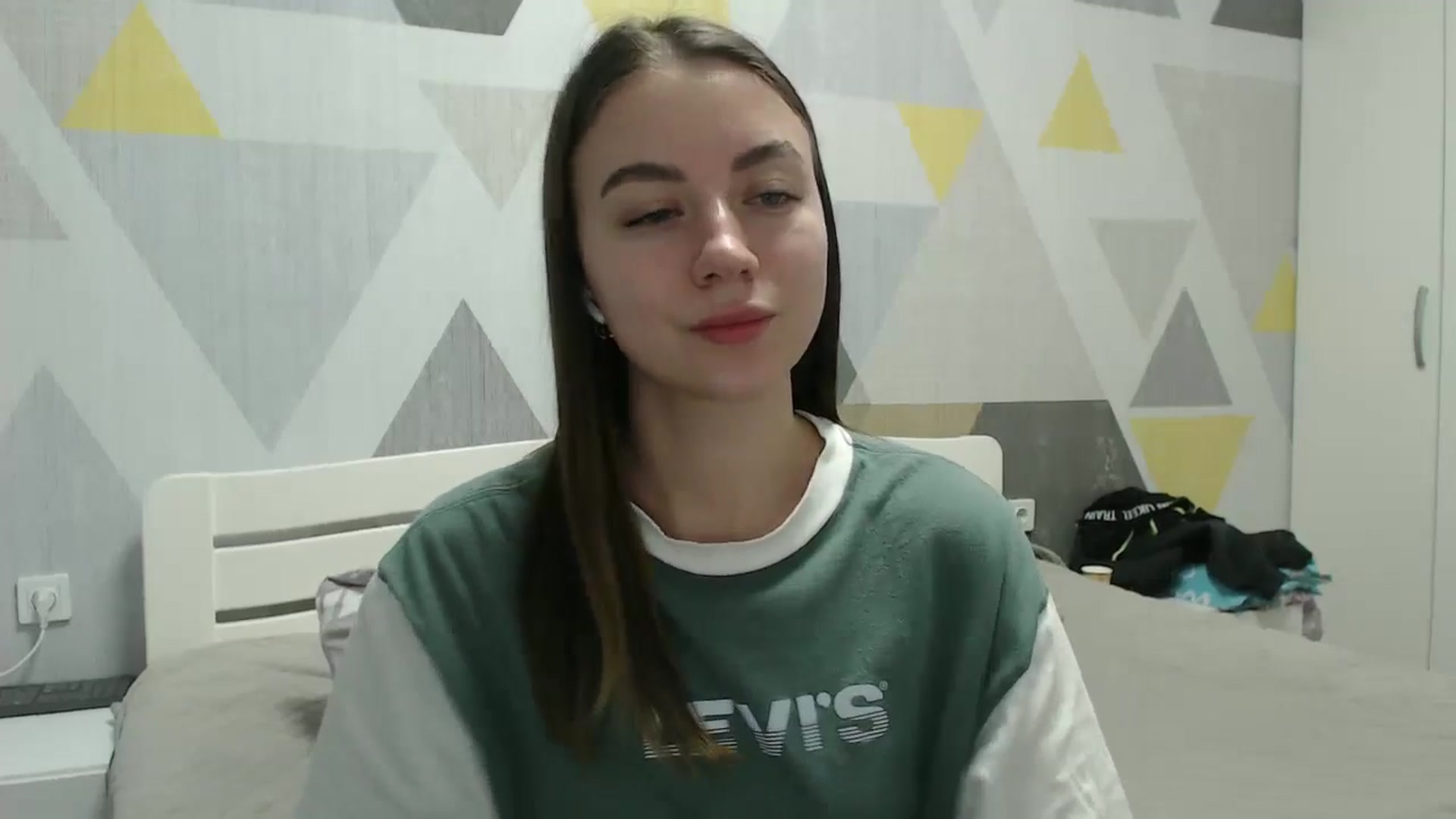 Gallery image thumbnail from Sulfate0's myfreecams stream on, 02/05/2026, 14:56 image 5 of 20