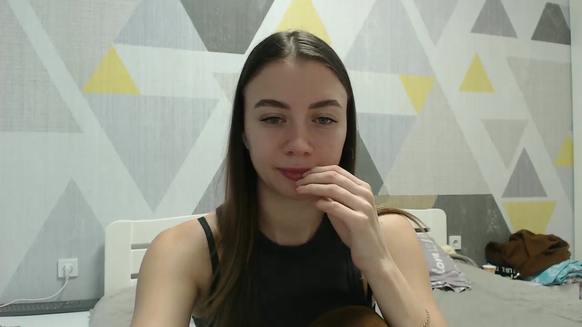 Gallery image thumbnail from Sulfate0's myfreecams stream on, 02/06/2026, 09:56 image 19 of 20