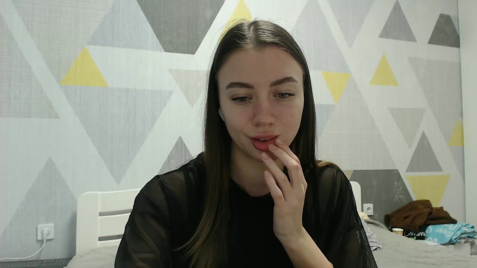Gallery image thumbnail from Sulfate0's myfreecams stream on, 02/06/2026, 10:34 image 9 of 20