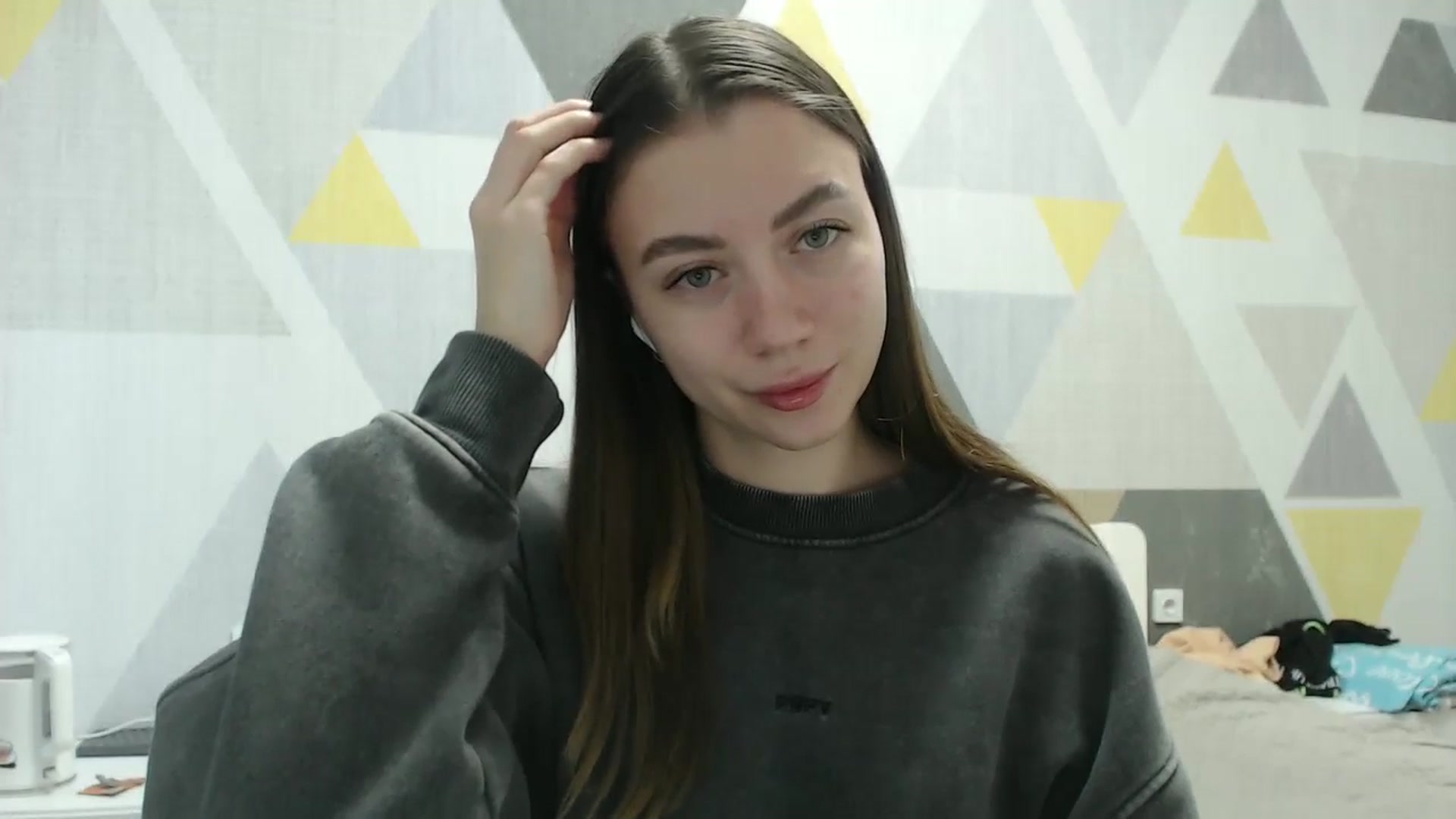 Gallery image thumbnail from Sulfate0's myfreecams stream on, 02/08/2026, 10:26 image 3 of 20