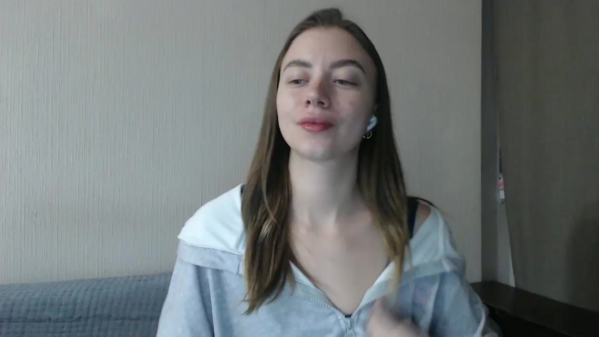Gallery image thumbnail from Sulfate0's myfreecams stream on, 02/11/2026, 19:28 image 1 of 20
