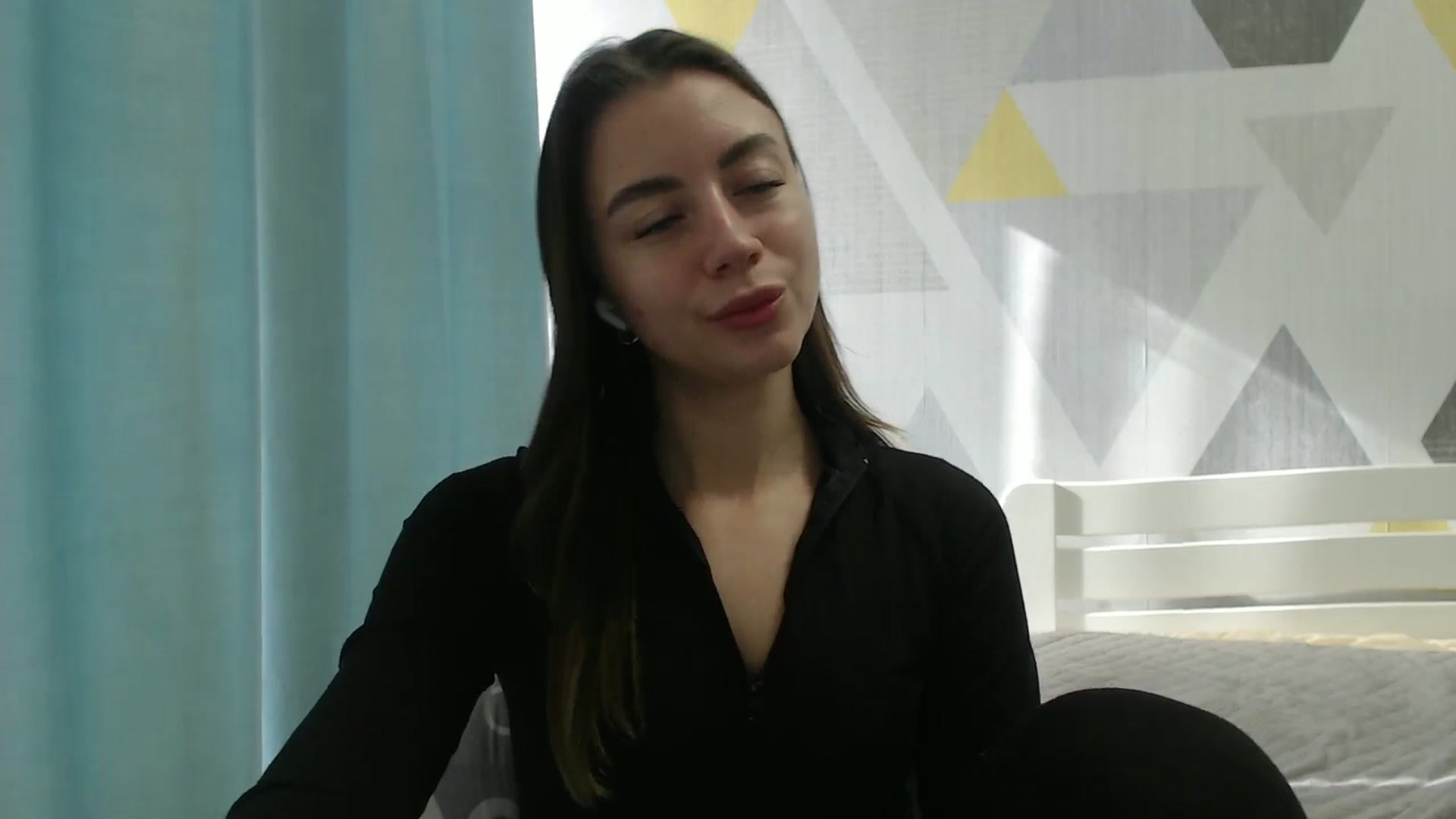 Gallery image thumbnail from Sulfate0's myfreecams stream on, 02/16/2026, 10:07 image 16 of 20