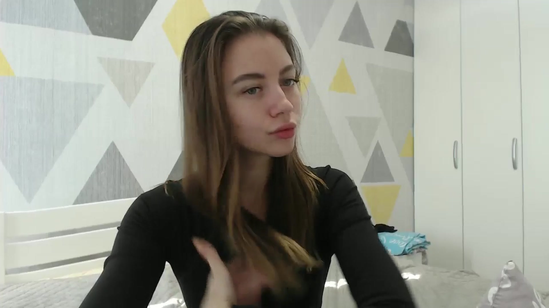 Gallery image thumbnail from Sulfate0's myfreecams stream on, 02/16/2026, 11:29 image 17 of 20