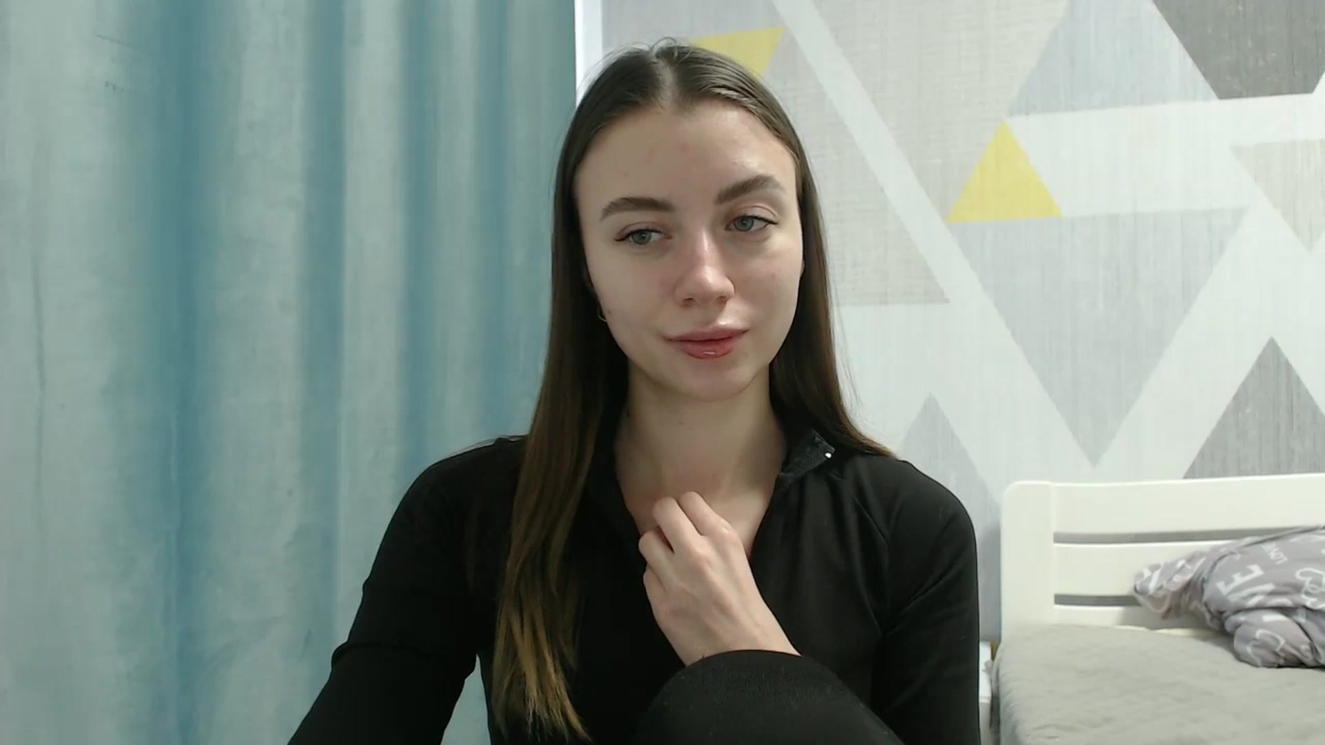 Gallery image thumbnail from Sulfate0's myfreecams stream on, 02/17/2026, 13:15 image 17 of 20