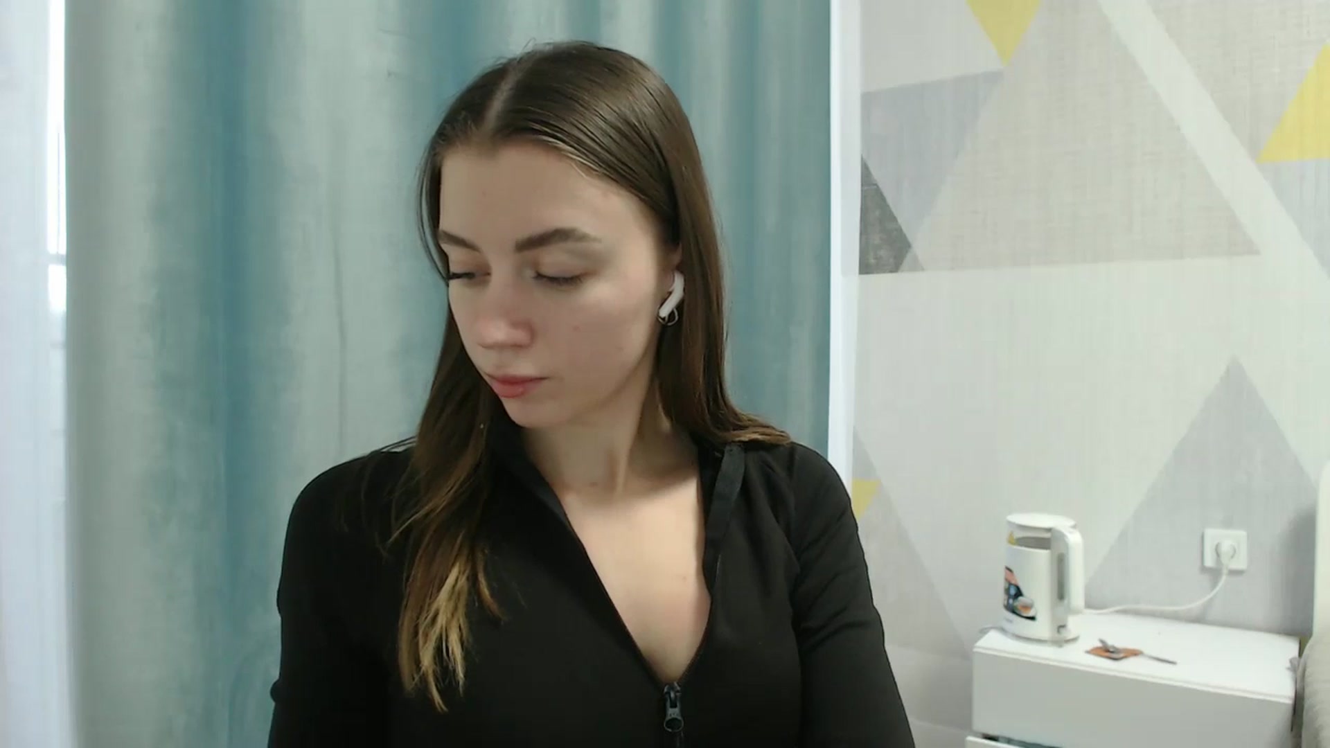 Gallery image thumbnail from Sulfate0's myfreecams stream on, 02/17/2026, 14:02 image 16 of 20