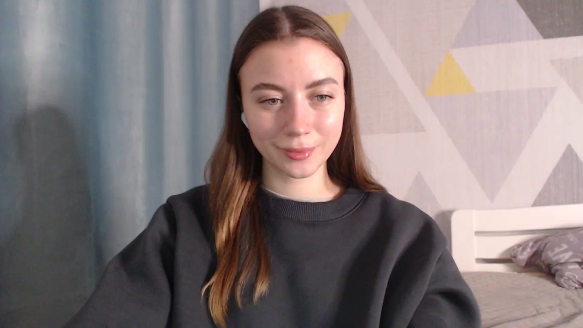 Gallery image thumbnail from Sulfate0's myfreecams stream on, 02/18/2026, 16:44 image 1 of 20