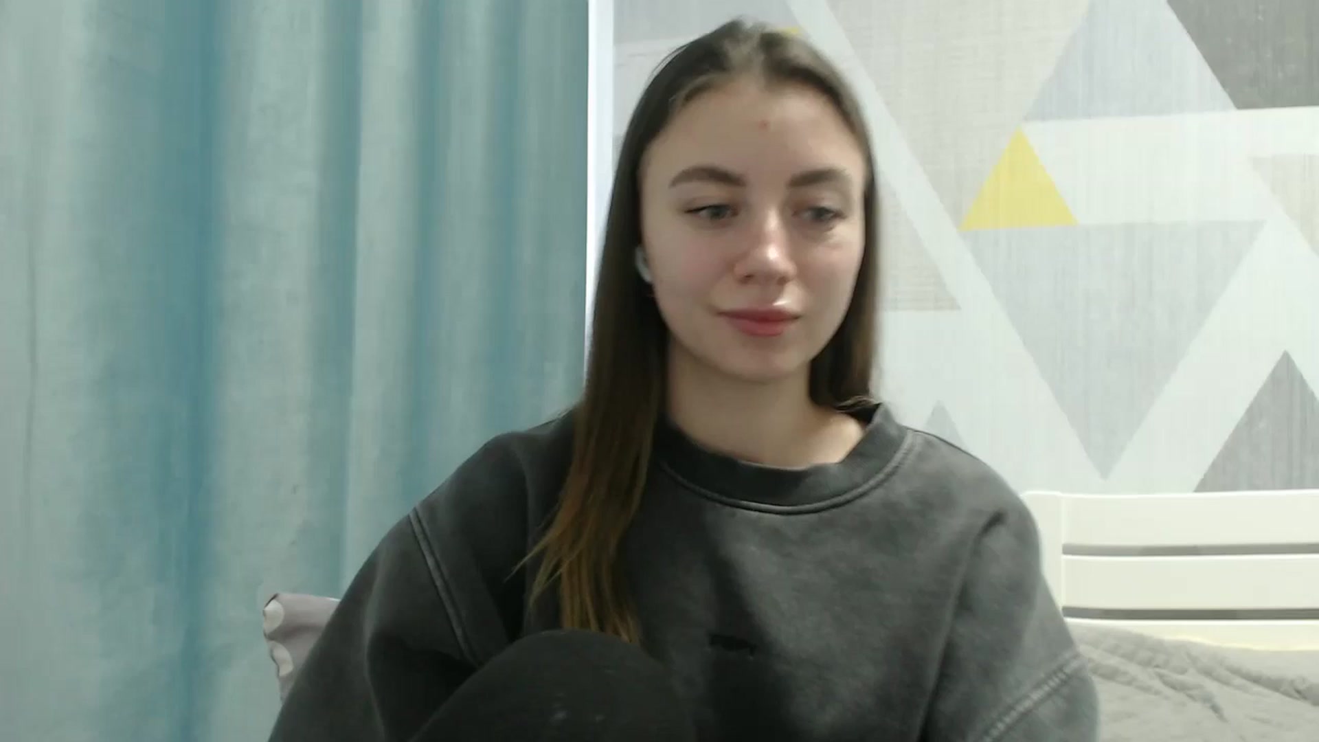 Gallery image thumbnail from Sulfate0's myfreecams stream on, 02/20/2026, 12:54 image 17 of 20