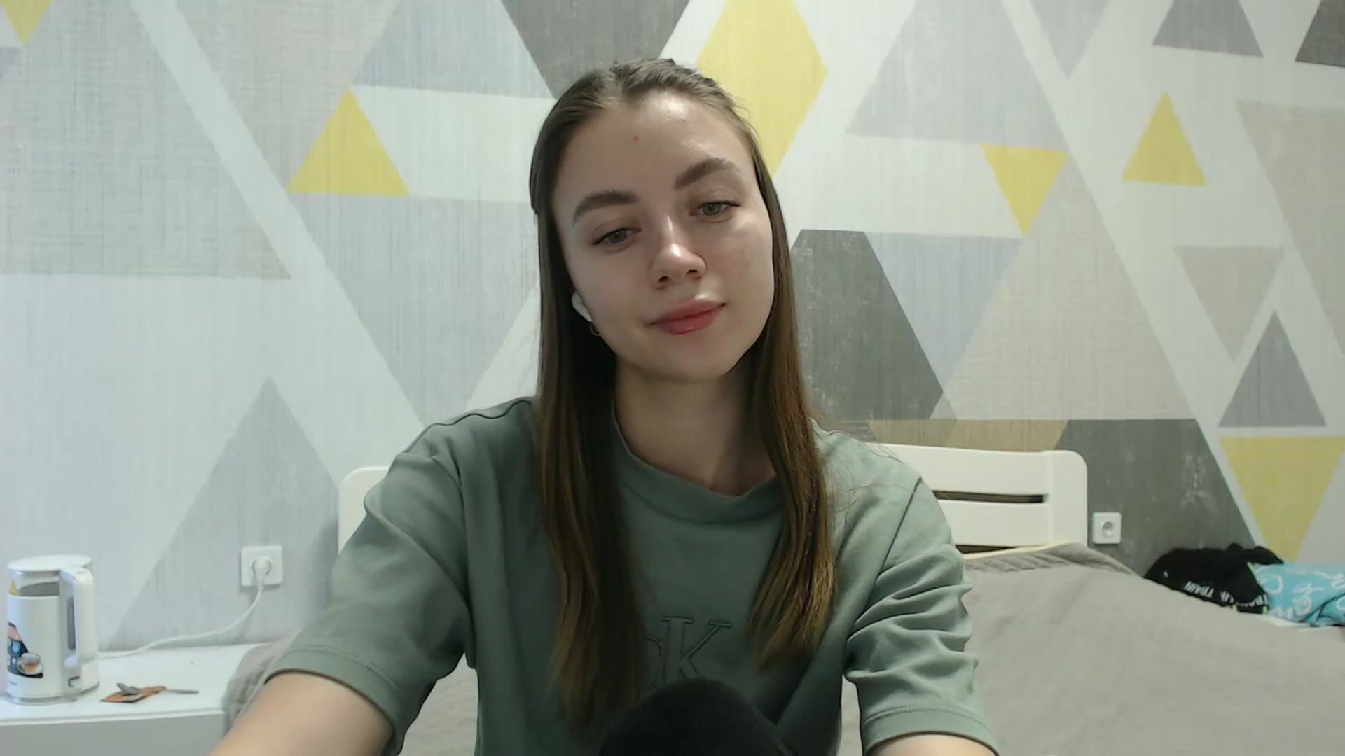 Gallery image thumbnail from Sulfate0's myfreecams stream on, 02/22/2026, 14:30 image 6 of 20