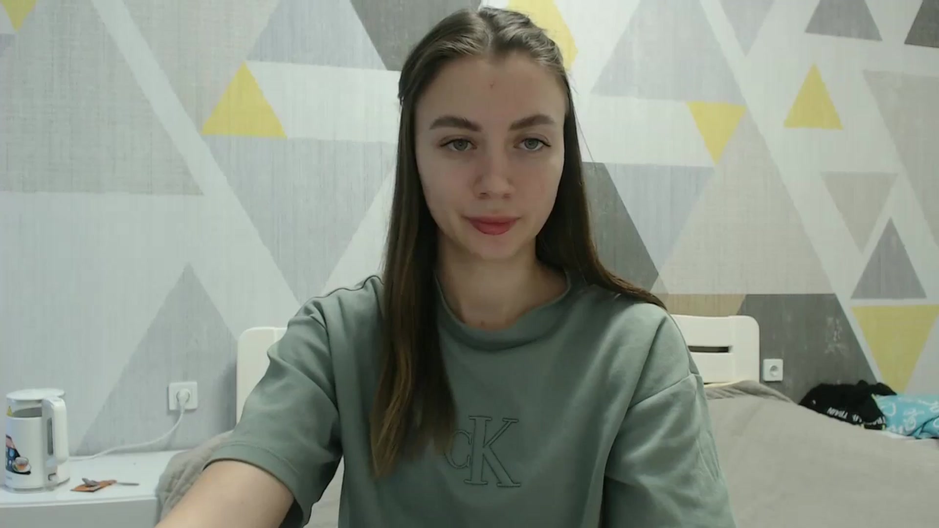 Gallery image thumbnail from Sulfate0's myfreecams stream on, 02/22/2026, 15:04 image 18 of 20