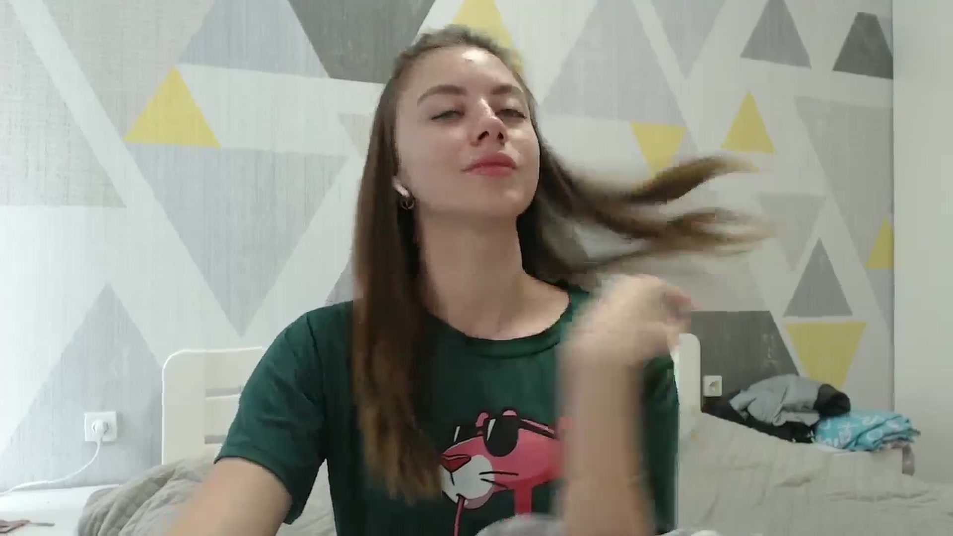 Gallery image thumbnail from Sulfate0's myfreecams stream on, 02/24/2026, 12:08 image 5 of 20