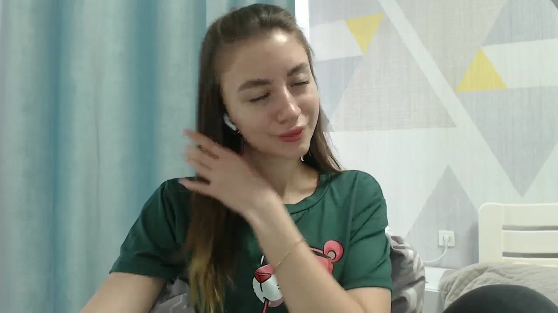 Gallery image thumbnail from Sulfate0's myfreecams stream on, 02/24/2026, 12:39 image 19 of 20