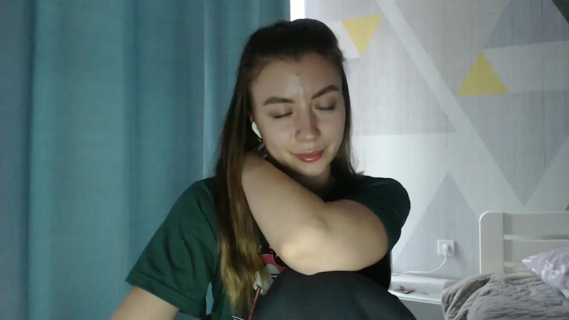 Gallery image thumbnail from Sulfate0's myfreecams stream on, 02/24/2026, 14:04 image 18 of 20