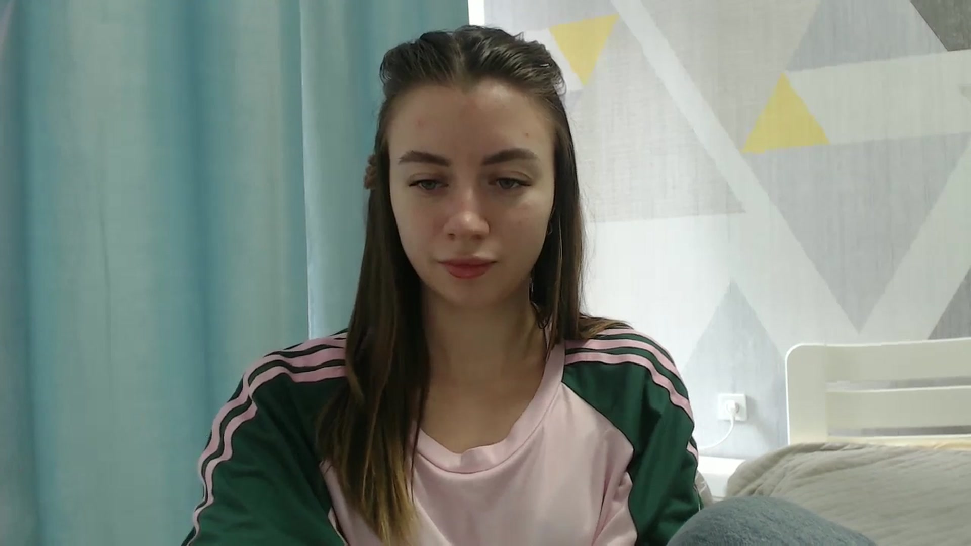 Gallery image thumbnail from Sulfate0's myfreecams stream on, 03/03/2026, 10:21 image 17 of 20