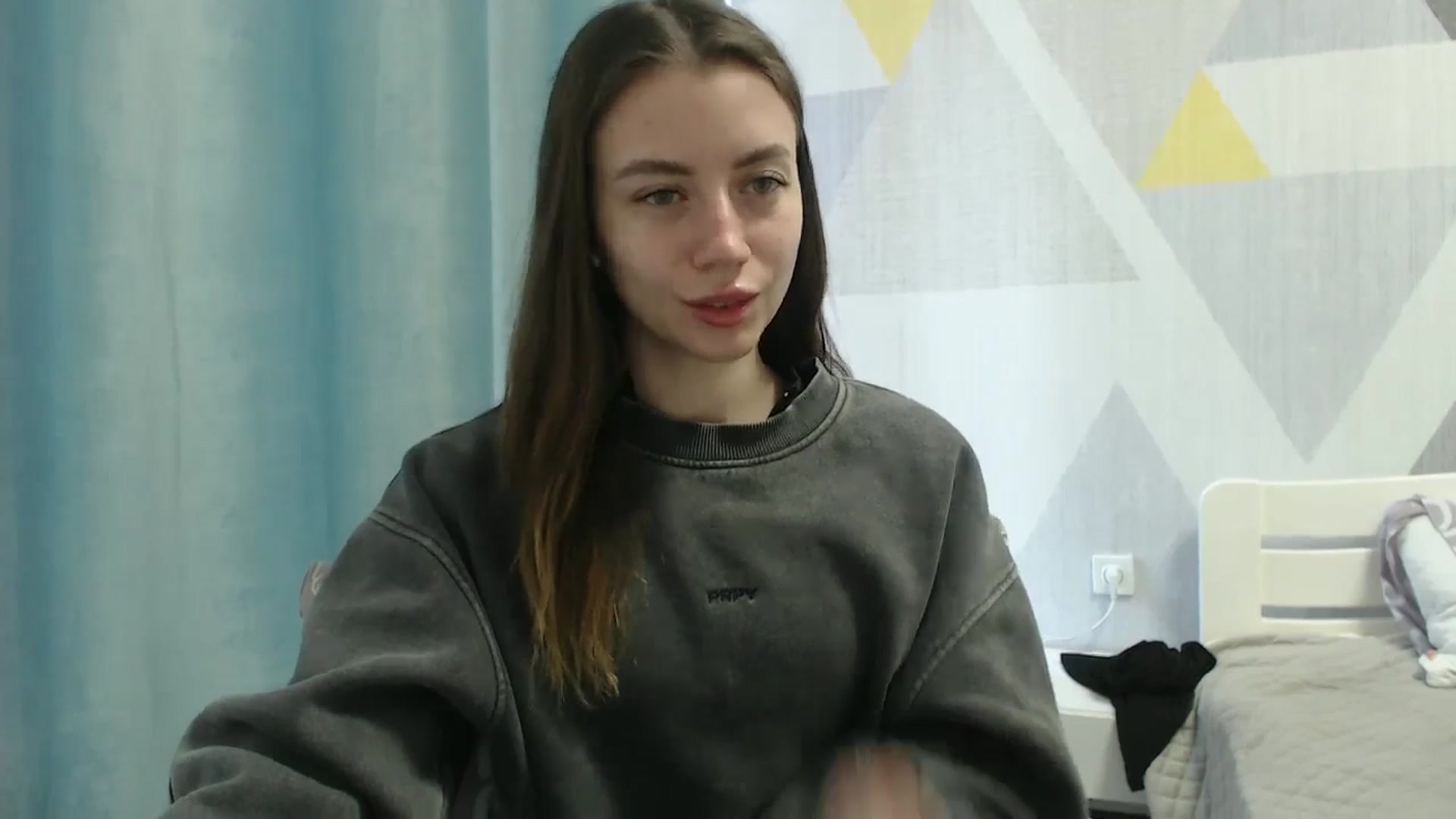 Gallery image thumbnail from Sulfate0's myfreecams stream on, 03/06/2026, 08:42 image 19 of 20