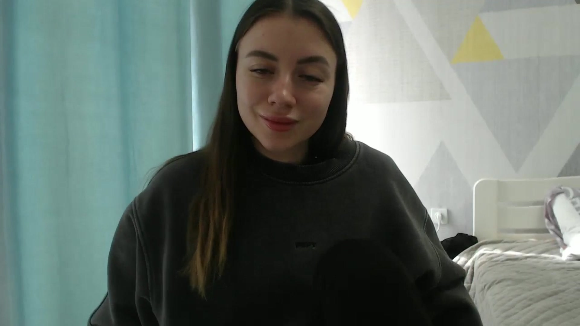 Gallery image thumbnail from Sulfate0's myfreecams stream on, 03/06/2026, 10:51 image 17 of 20