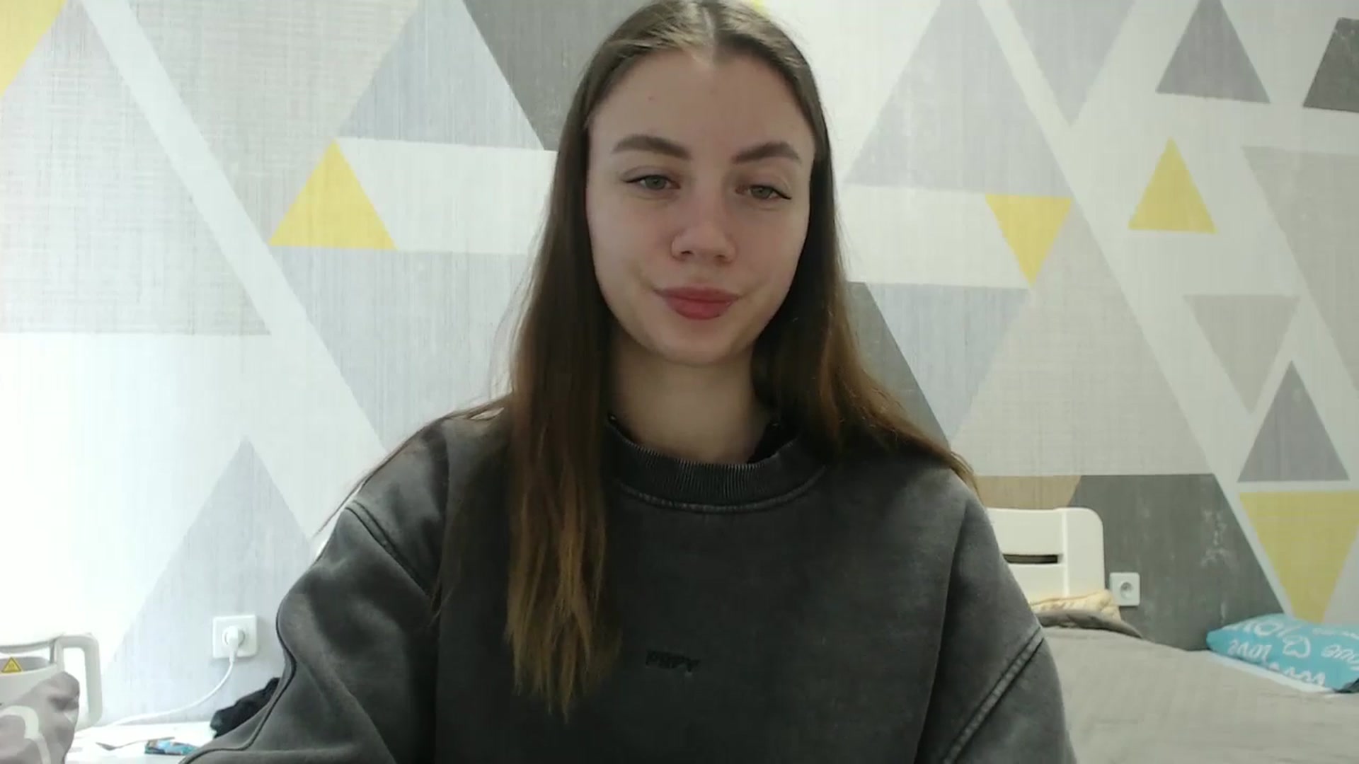 Gallery image thumbnail from Sulfate0's myfreecams stream on, 03/06/2026, 11:32 image 17 of 20