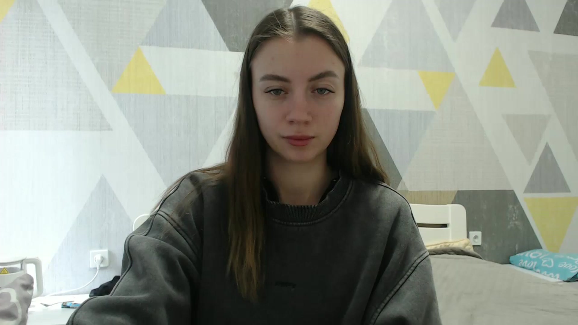 Gallery image thumbnail from Sulfate0's myfreecams stream on, 03/06/2026, 11:32 image 1 of 20