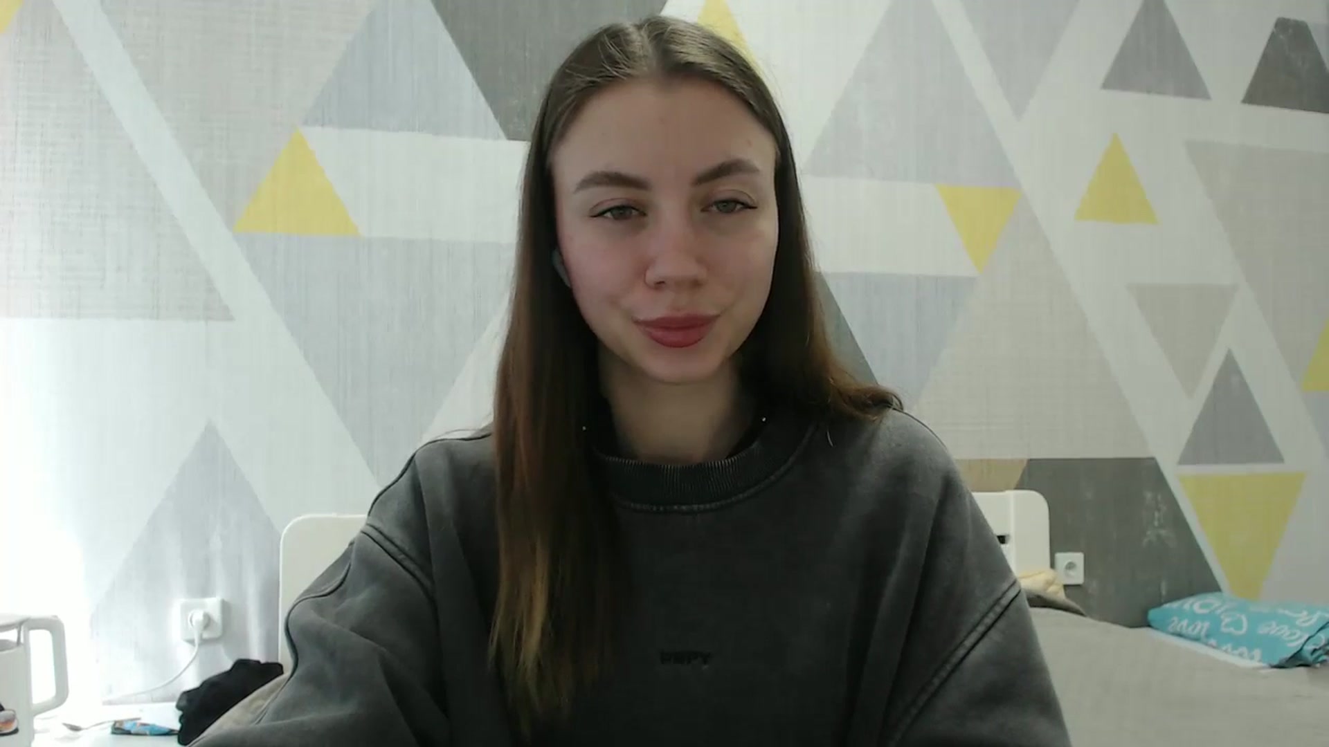 Gallery image thumbnail from Sulfate0's myfreecams stream on, 03/06/2026, 12:10 image 12 of 20