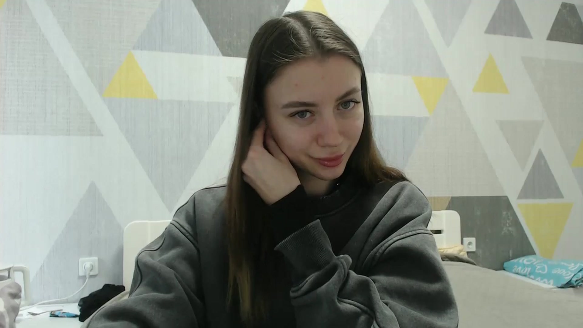 Gallery image thumbnail from Sulfate0's myfreecams stream on, 03/06/2026, 12:10 image 3 of 20