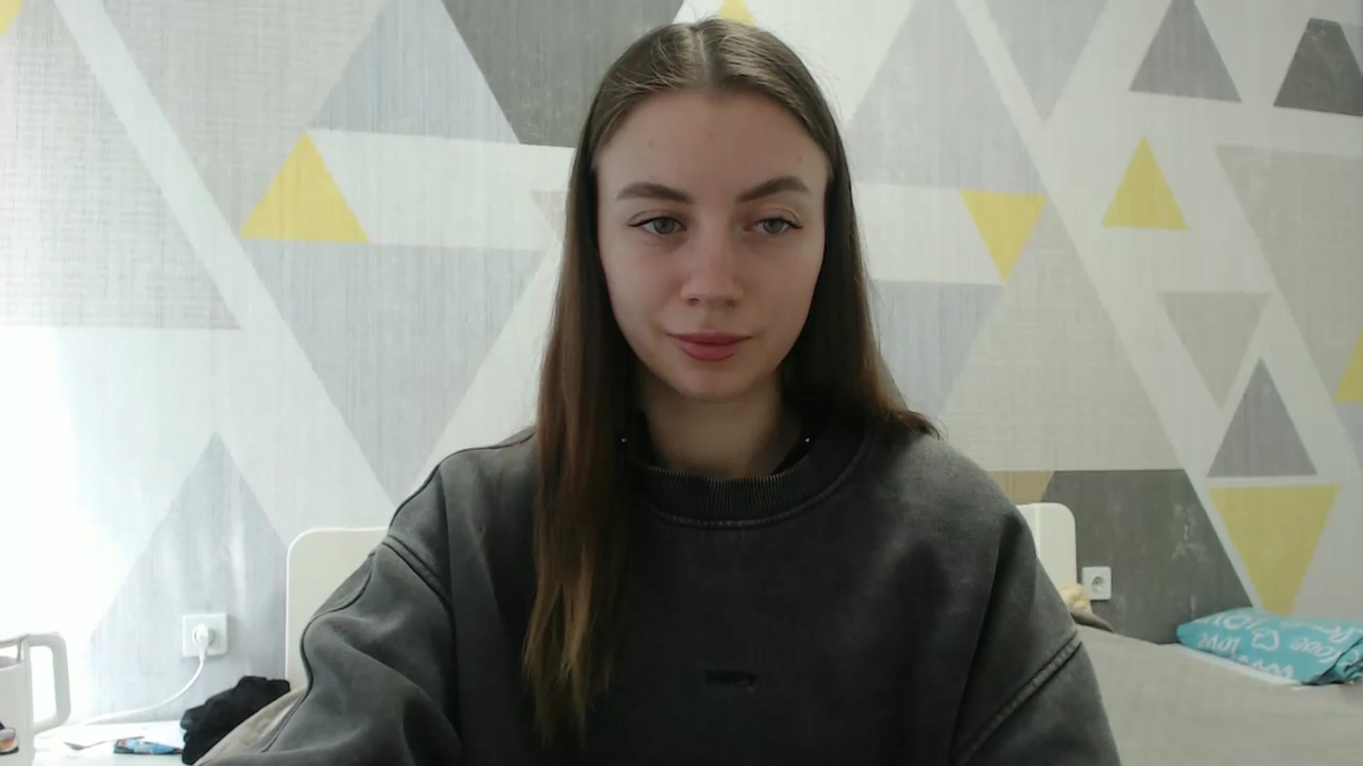 Gallery image thumbnail from Sulfate0's myfreecams stream on, 03/06/2026, 12:10 image 14 of 20