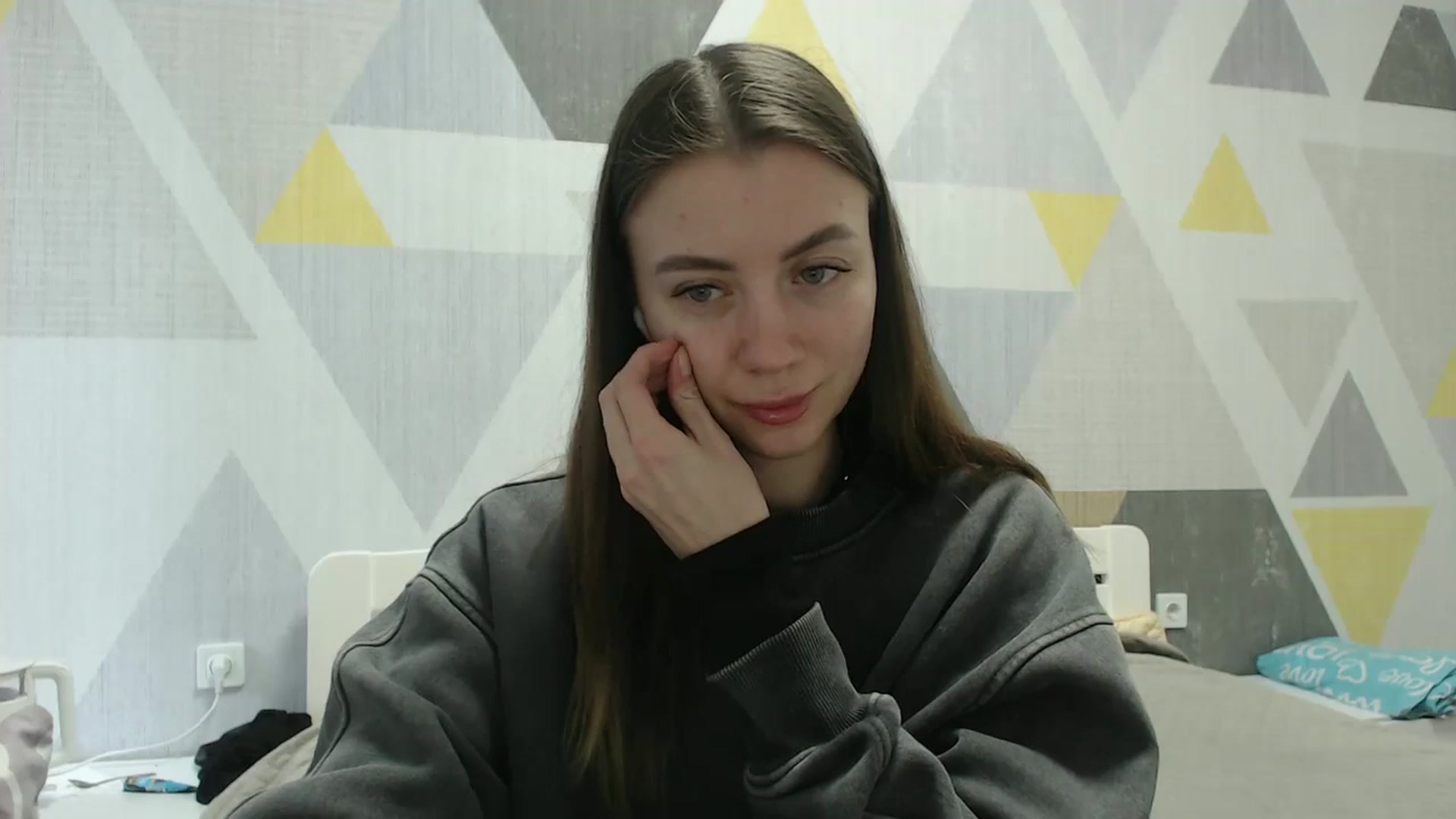 Gallery image thumbnail from Sulfate0's myfreecams stream on, 03/06/2026, 12:10 image 7 of 20
