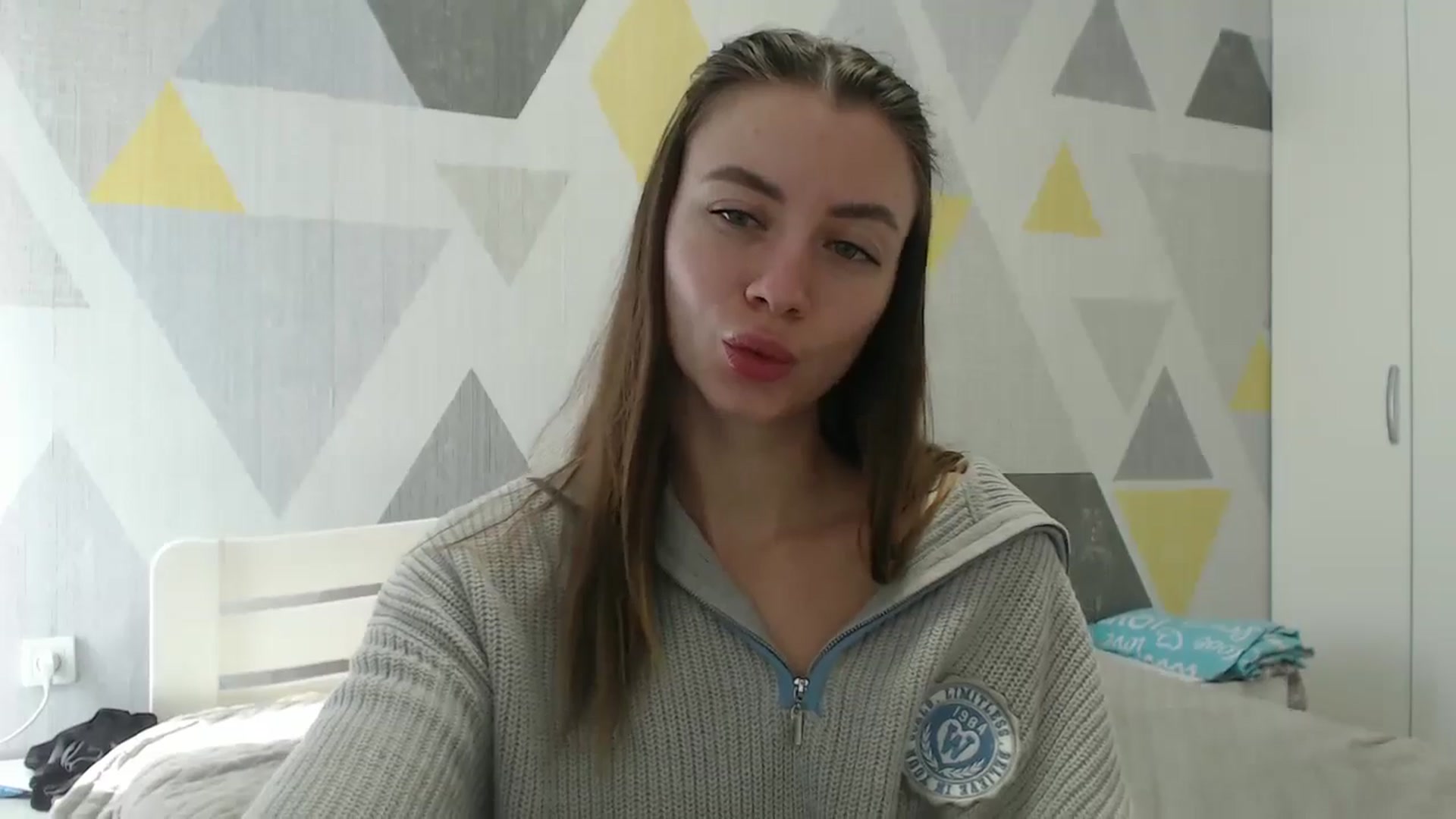 Gallery image thumbnail from Sulfate0's myfreecams stream on, 03/07/2026, 10:36 image 15 of 20