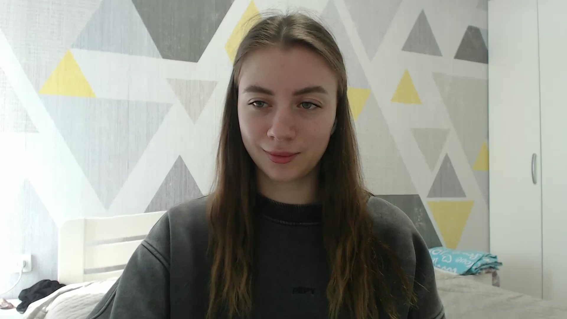Gallery image thumbnail from Sulfate0's myfreecams stream on, 03/08/2026, 10:32 image 19 of 20