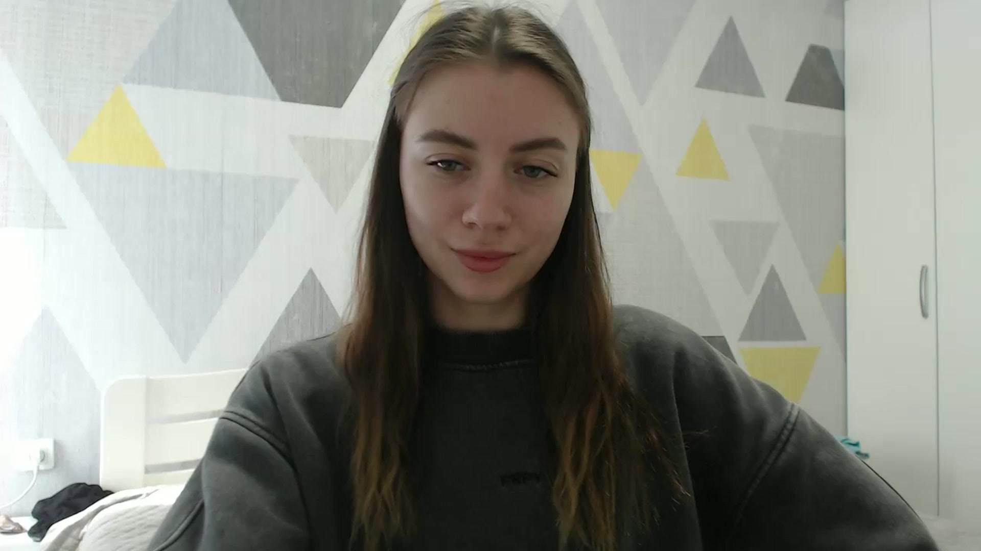 Gallery image thumbnail from Sulfate0's myfreecams stream on, 03/08/2026, 10:32 image 15 of 20