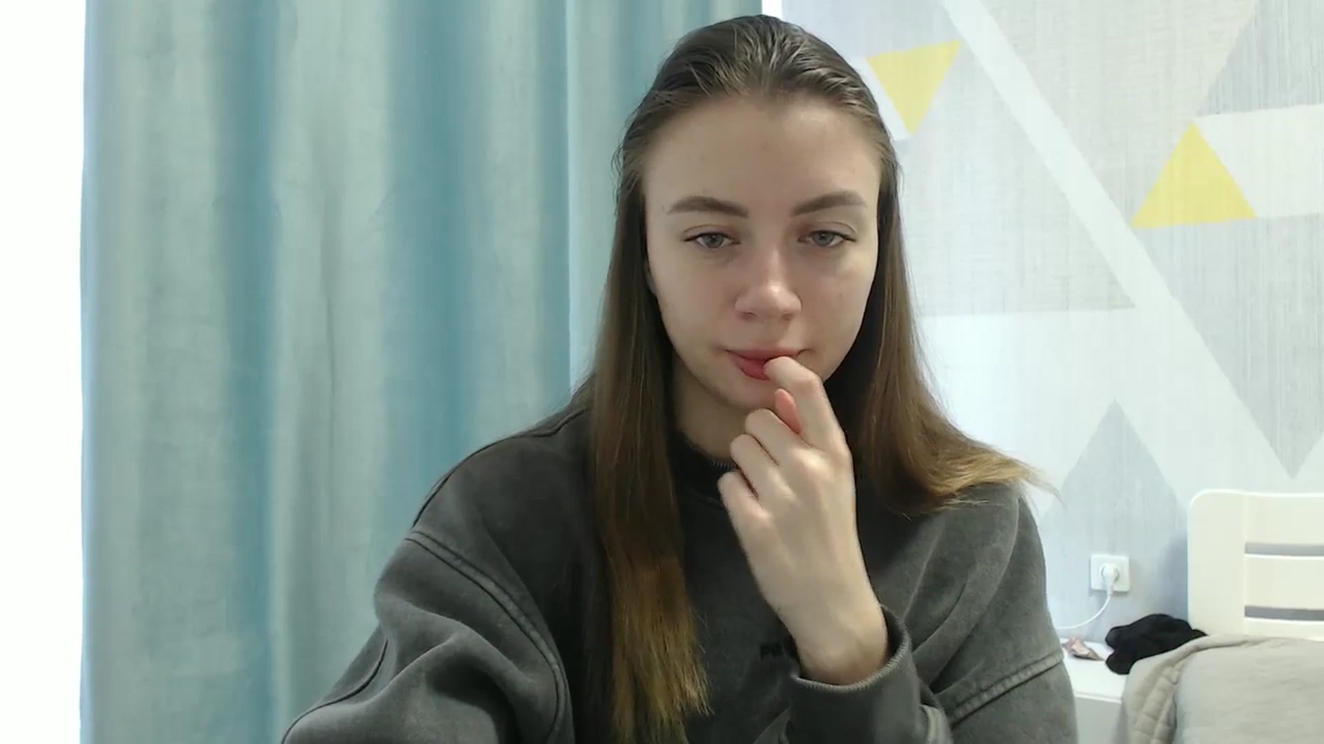 Gallery image thumbnail from Sulfate0's myfreecams stream on, 03/09/2026, 08:33 image 7 of 20