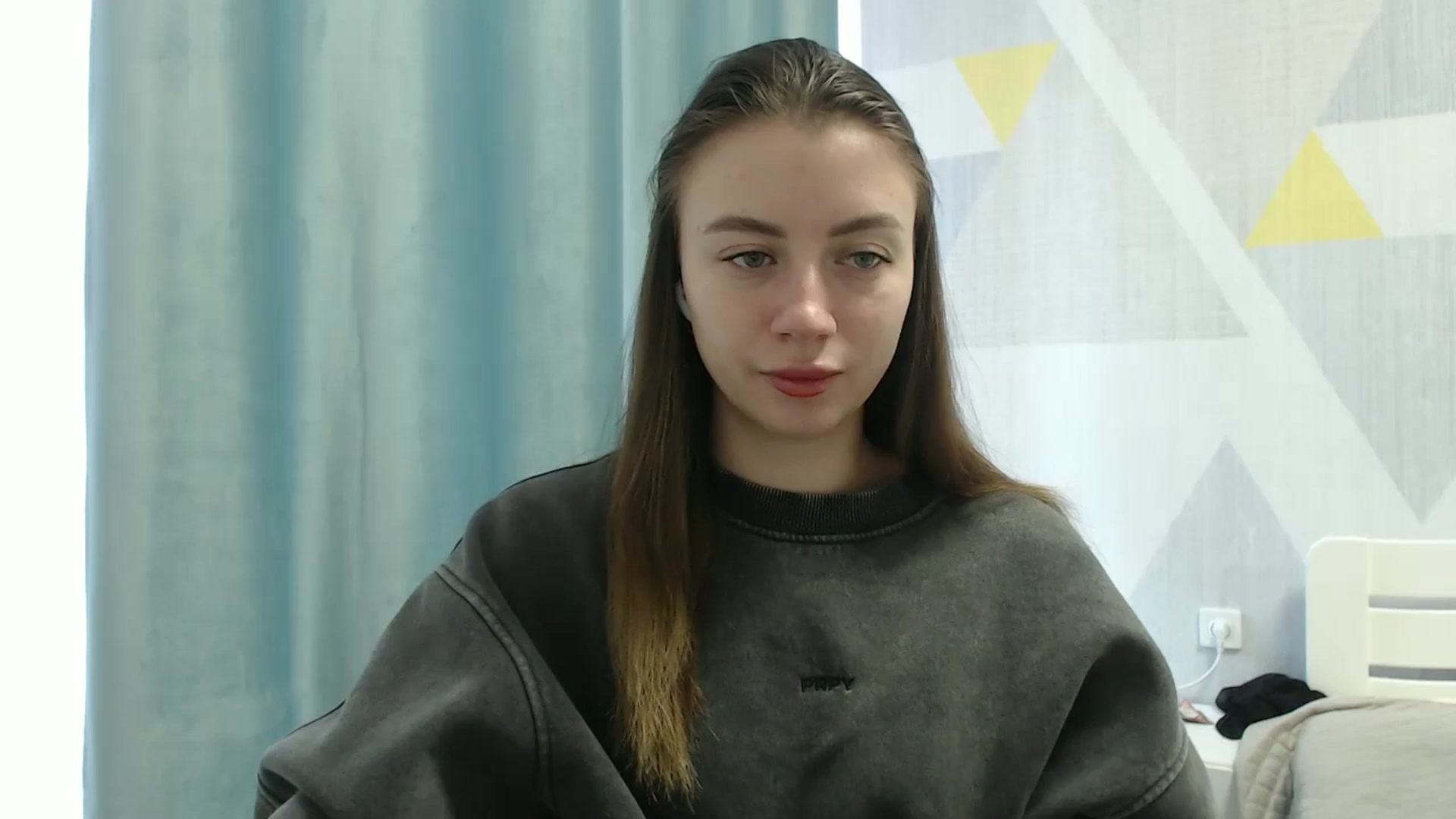 Gallery image thumbnail from Sulfate0's myfreecams stream on, 03/09/2026, 08:33 image 15 of 20