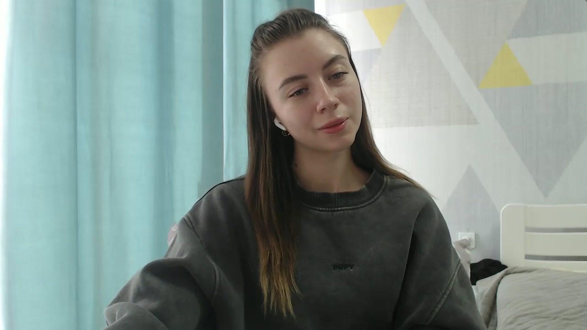 Gallery image thumbnail from Sulfate0's myfreecams stream on, 03/09/2026, 12:04 image 3 of 20