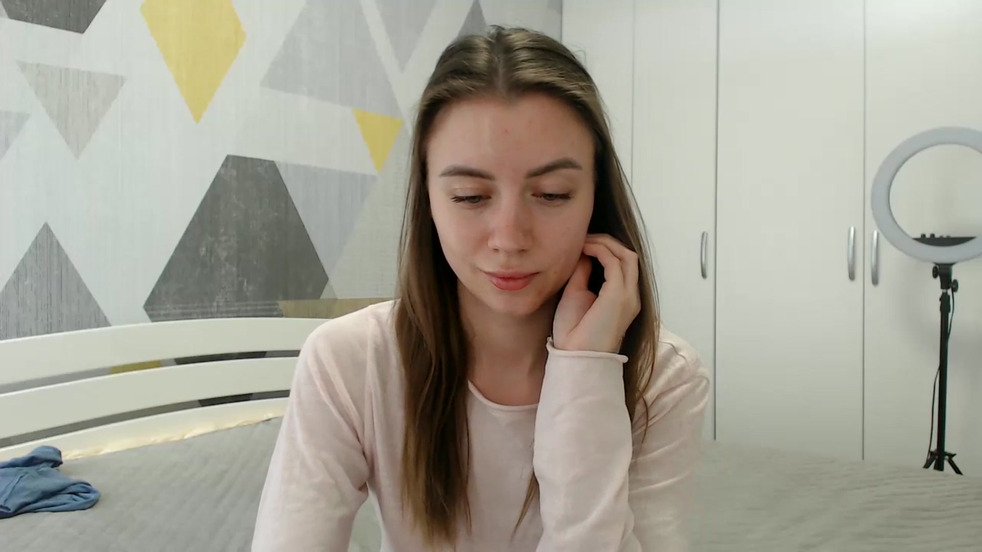 Gallery image thumbnail from Sulfate0's myfreecams stream on, 03/19/2026, 11:22 image 4 of 20