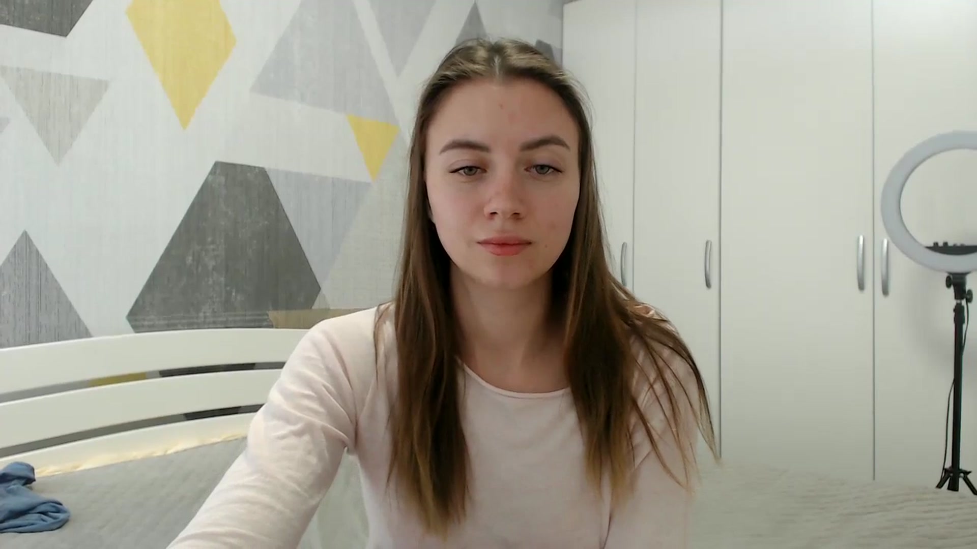Gallery image thumbnail from Sulfate0's myfreecams stream on, 03/19/2026, 12:18 image 2 of 20