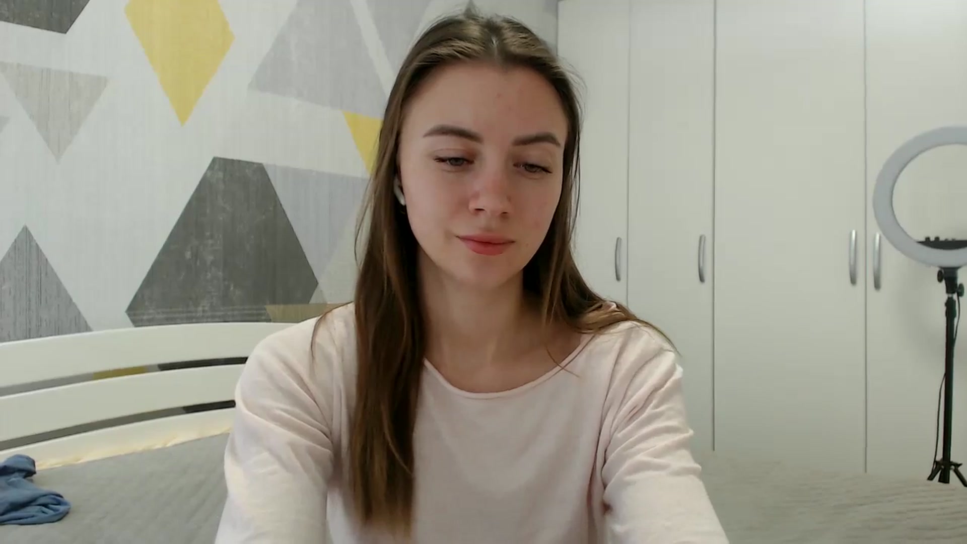 Gallery image thumbnail from Sulfate0's myfreecams stream on, 03/19/2026, 12:18 image 11 of 20