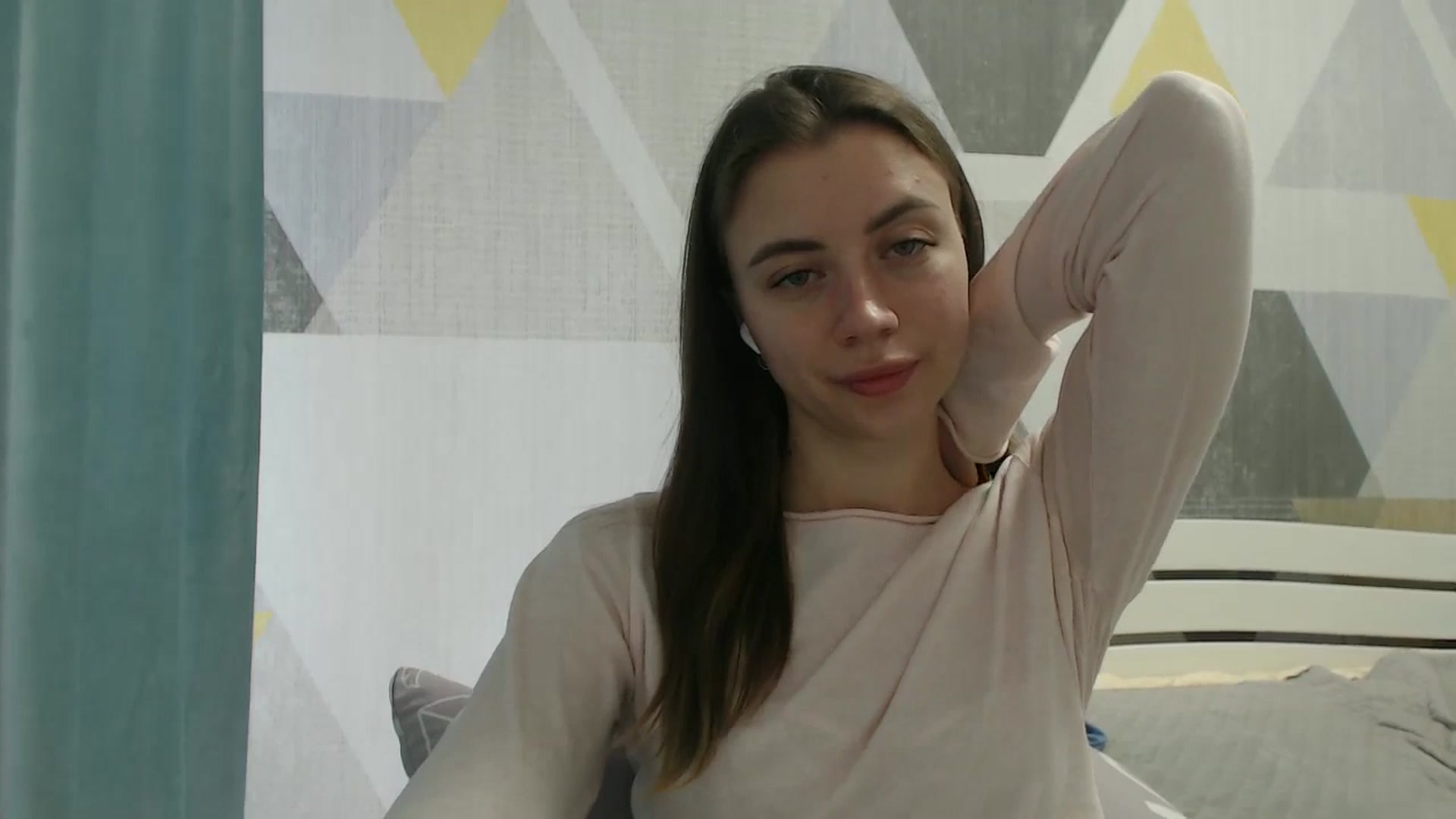 Gallery image thumbnail from Sulfate0's myfreecams stream on, 03/21/2026, 09:25 image 14 of 20