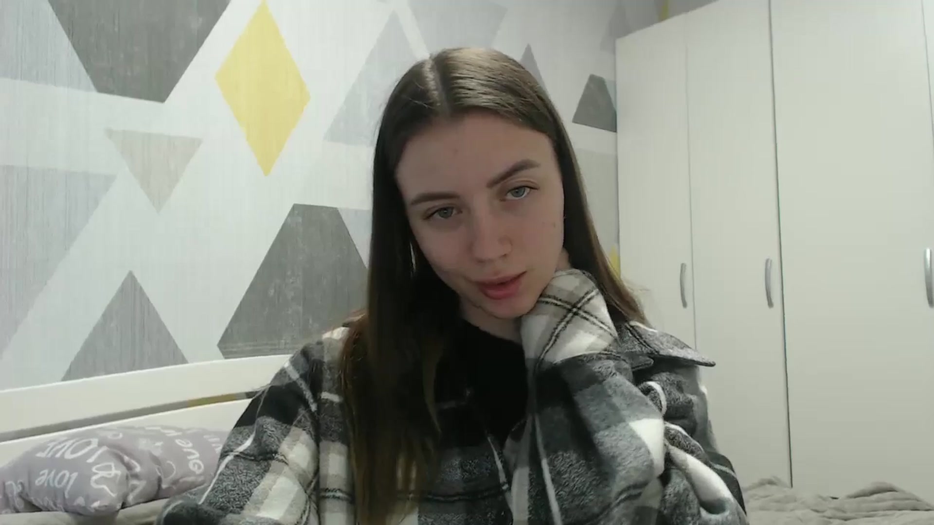 Gallery image thumbnail from Sulfate0's myfreecams stream on, 03/25/2026, 14:28 image 12 of 20