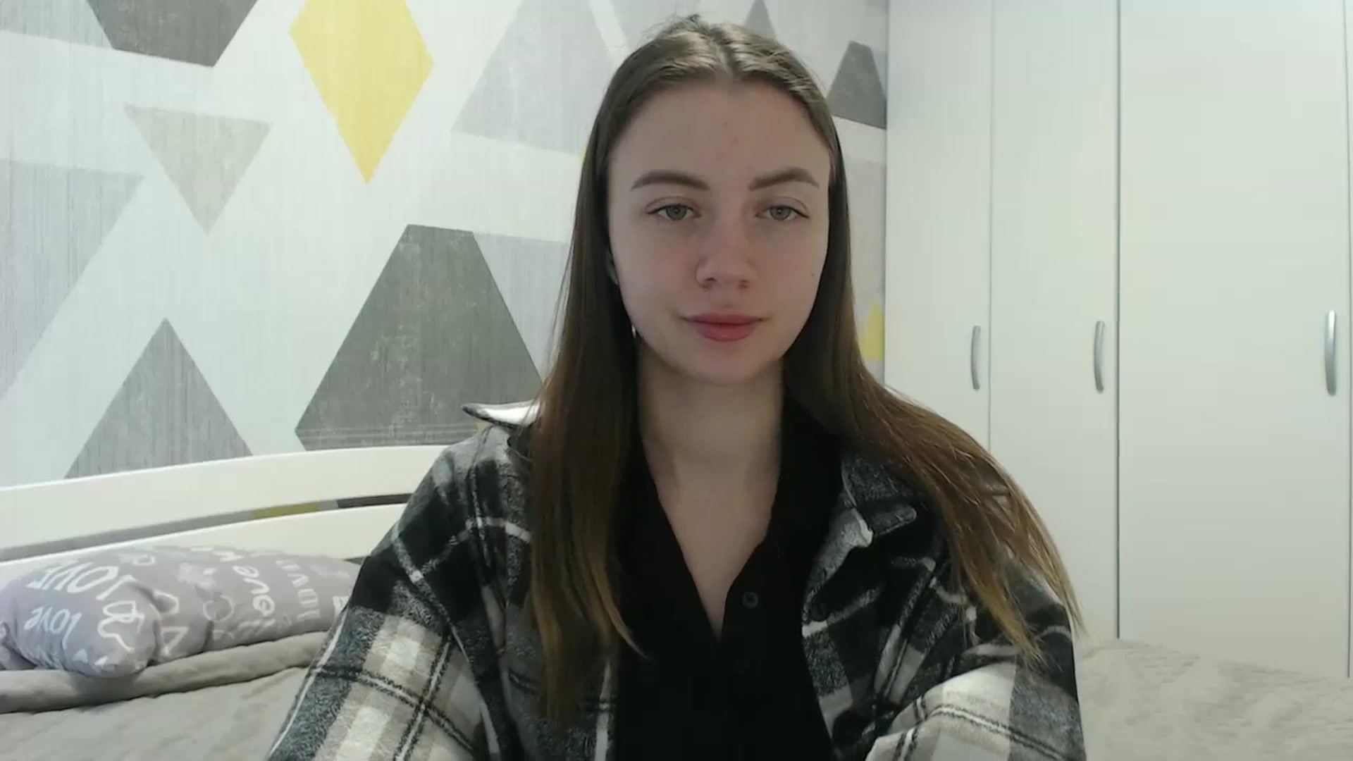 Gallery image thumbnail from Sulfate0's myfreecams stream on, 03/26/2026, 08:29 image 17 of 20
